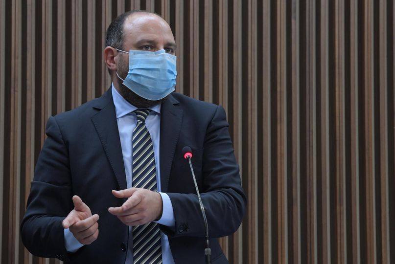 Immagine per Il sindaco di Monfalcone appoggia l'ordinanza di Fedriga, l'attacco dell'esponente dem Moretti