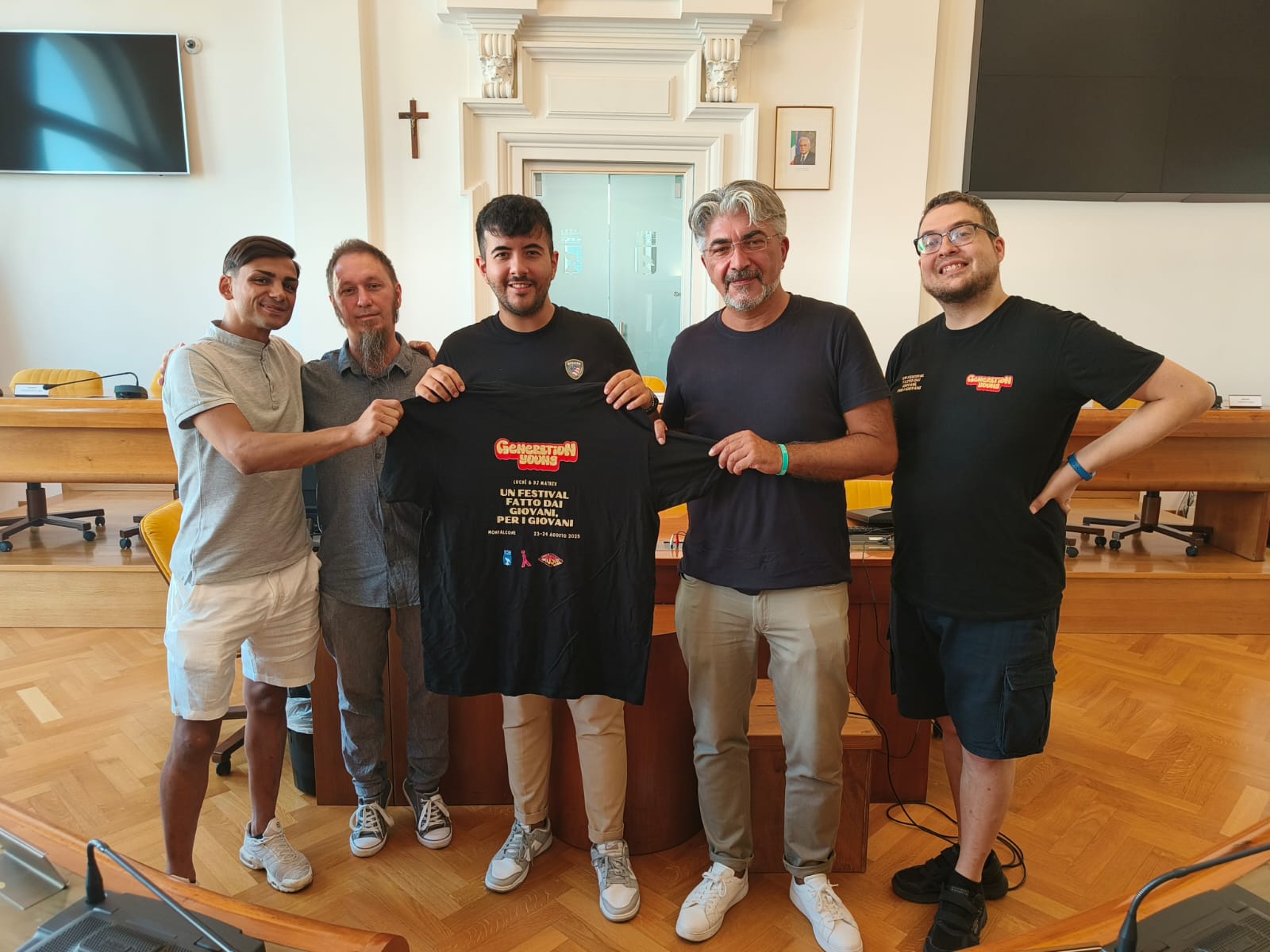 Monfalcone, il rap napoletano protagonista del Summer Tour di Luchè. Sul palco anche Dj Matrix
