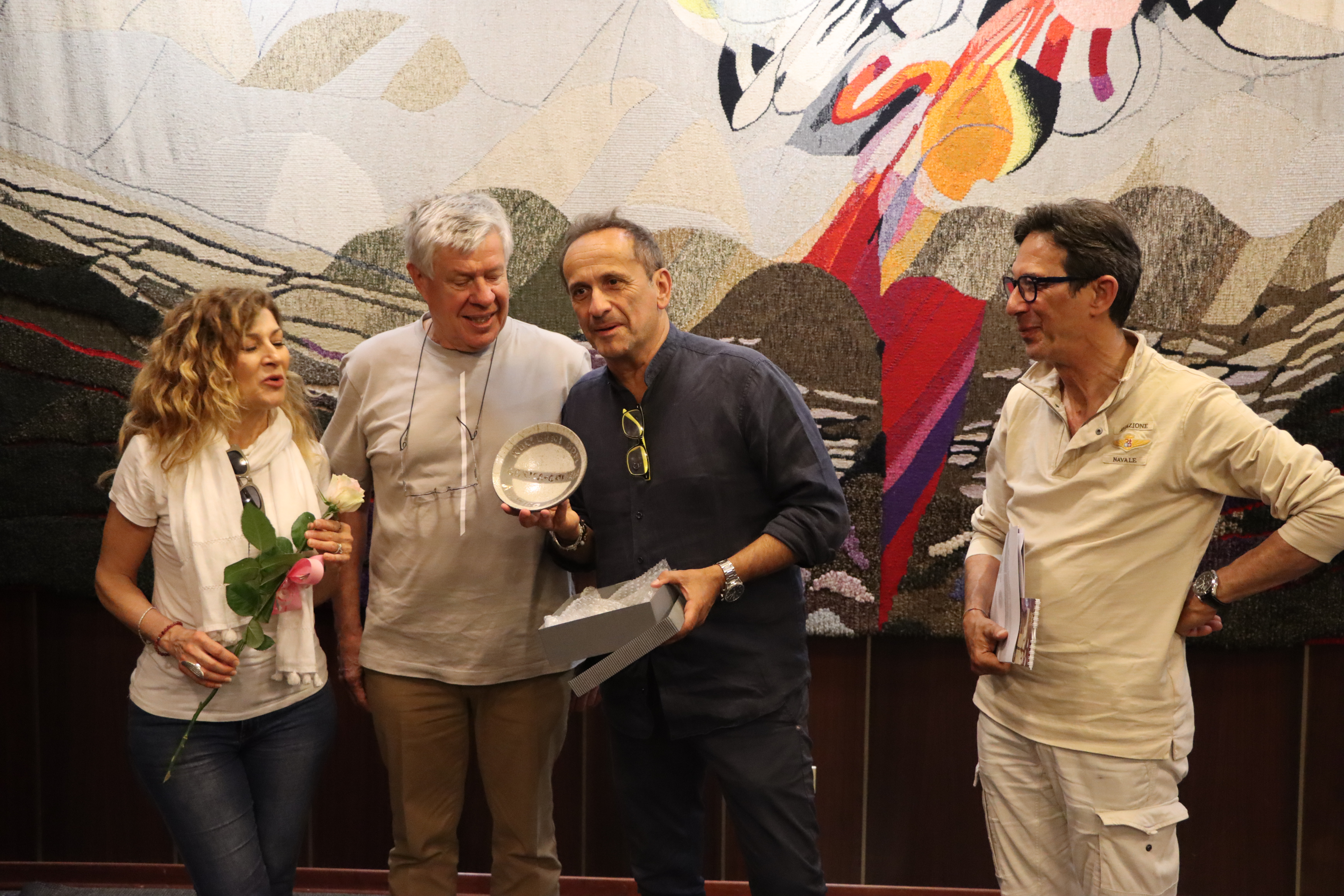 Copertina per Gorizia, il premio Komigo 2024 al comico Uccio De Santis