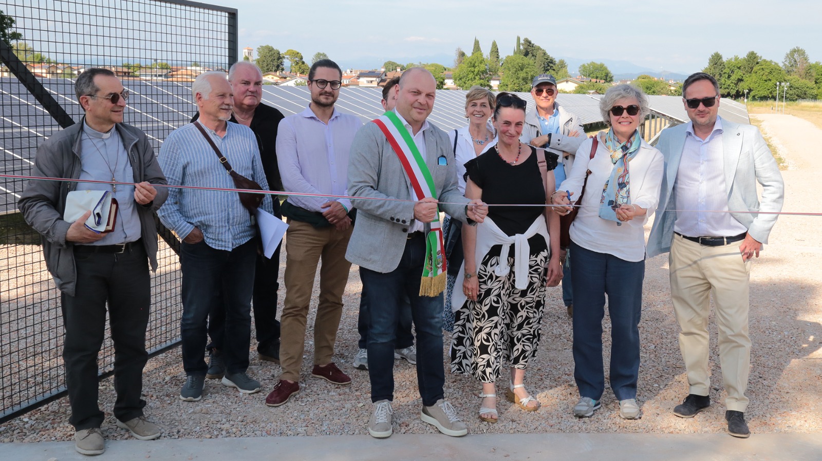 Copertina per Turriaco, taglio del nastro per il parco fotovoltaico: avviati due impianti, in arrivo un terzo