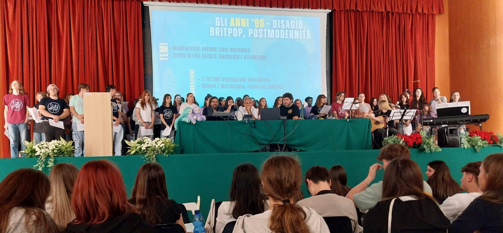 Copertina per I giovani protagonisti a èStoria 2025 tra parole e musica