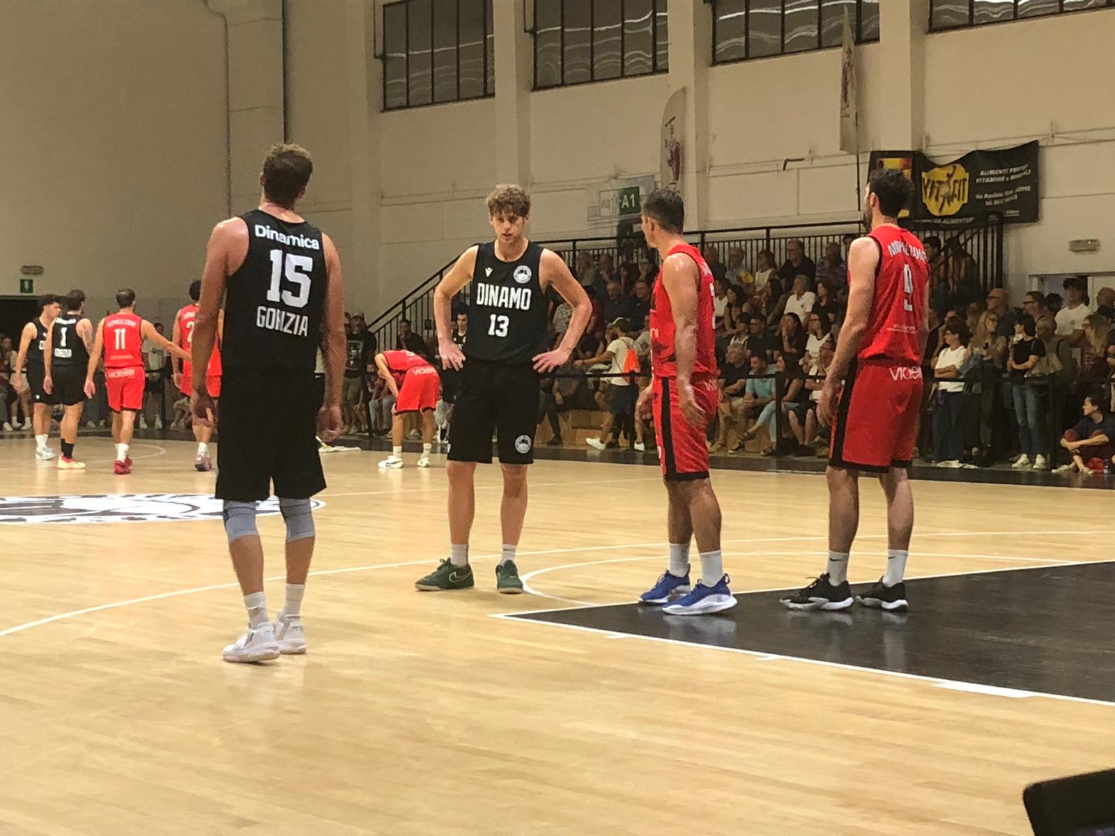Immagine per La Dinamo Gorizia conquista il ‘Memorial Bulfoni’ superando la Falconstar 74-70