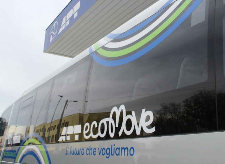 Immagine per Apt presenta 'EcoMove' per un trasporto pubblico ad emissioni zero. Una 'rivoluzione' da 59 milioni di euro