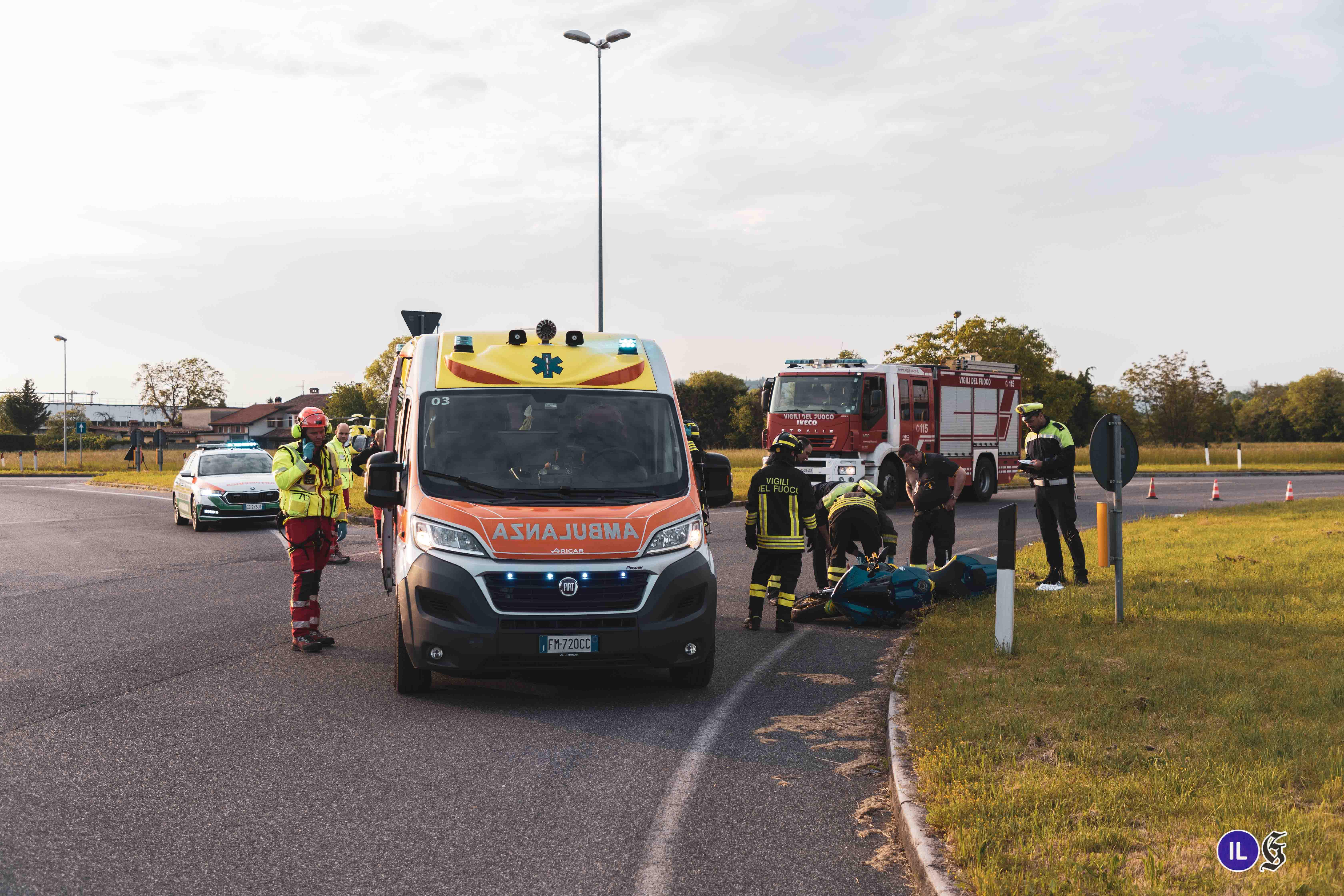 Immagine per Perde il controllo della moto a Gorizia, centauro elitrasportato a Cattinara