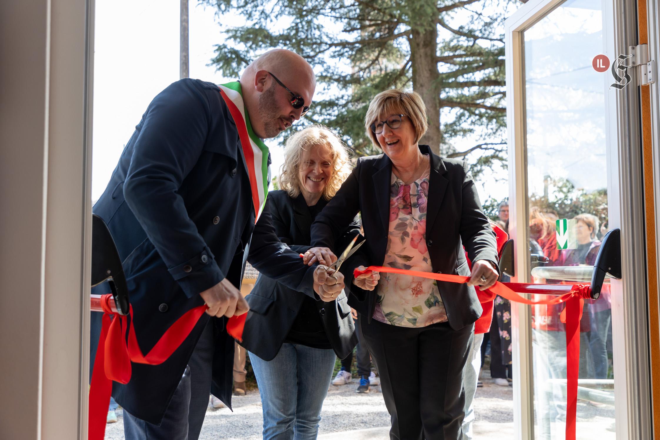 Immagine per Doberdò chiude l'odissea della sua biblioteca, libri sugli scaffali grazie a Nova Gorica