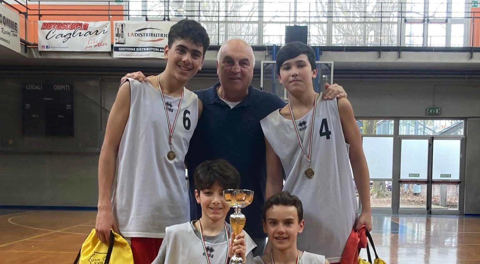 Copertina per Basket a 3, ragazzi della scuola Locchi di Gorizia in finale nazionale