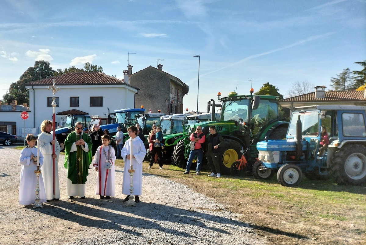 Immagine per San Canzian celebra le radici rurali, restano solo sei famiglie di agricoltori