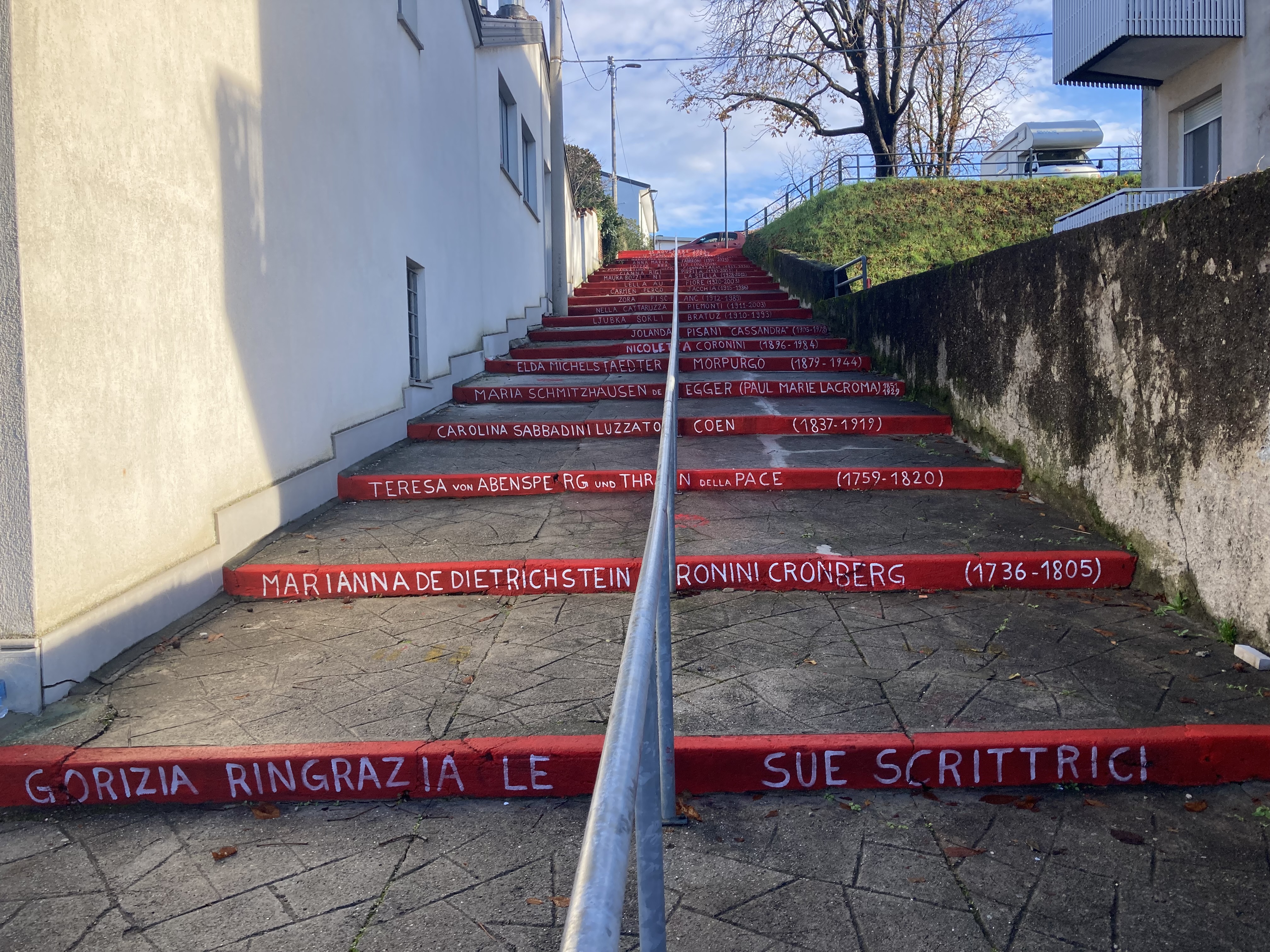 Copertina per Aumentano le richieste d'aiuto di donne, Gorizia riscopre le sue scrittrici