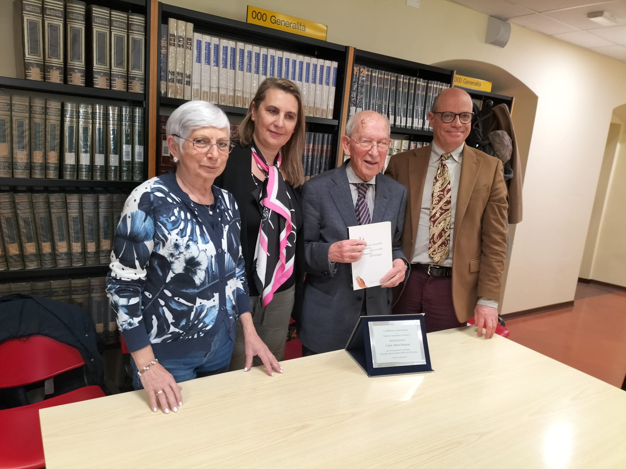 I suoi libri donati a Bsi e scuola Pecorini a Gorizia, il grazie a Mario Brancati
