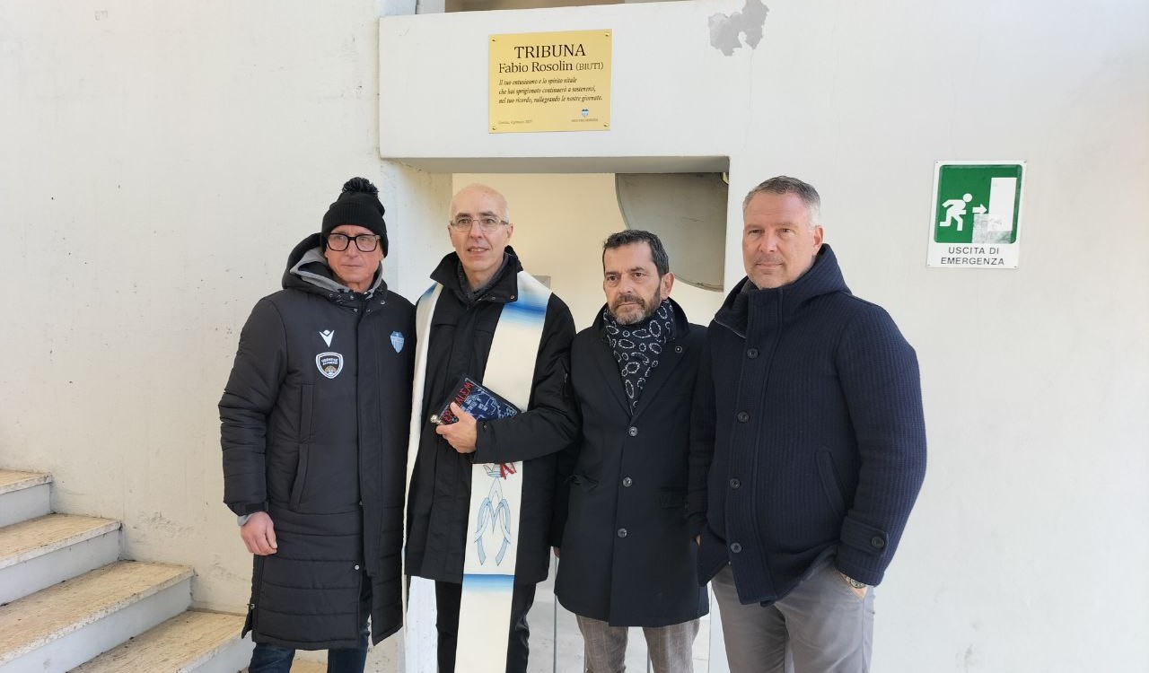 Copertina per Gorizia, una tribuna del Bearzot intitolata a Fabio Rosolin