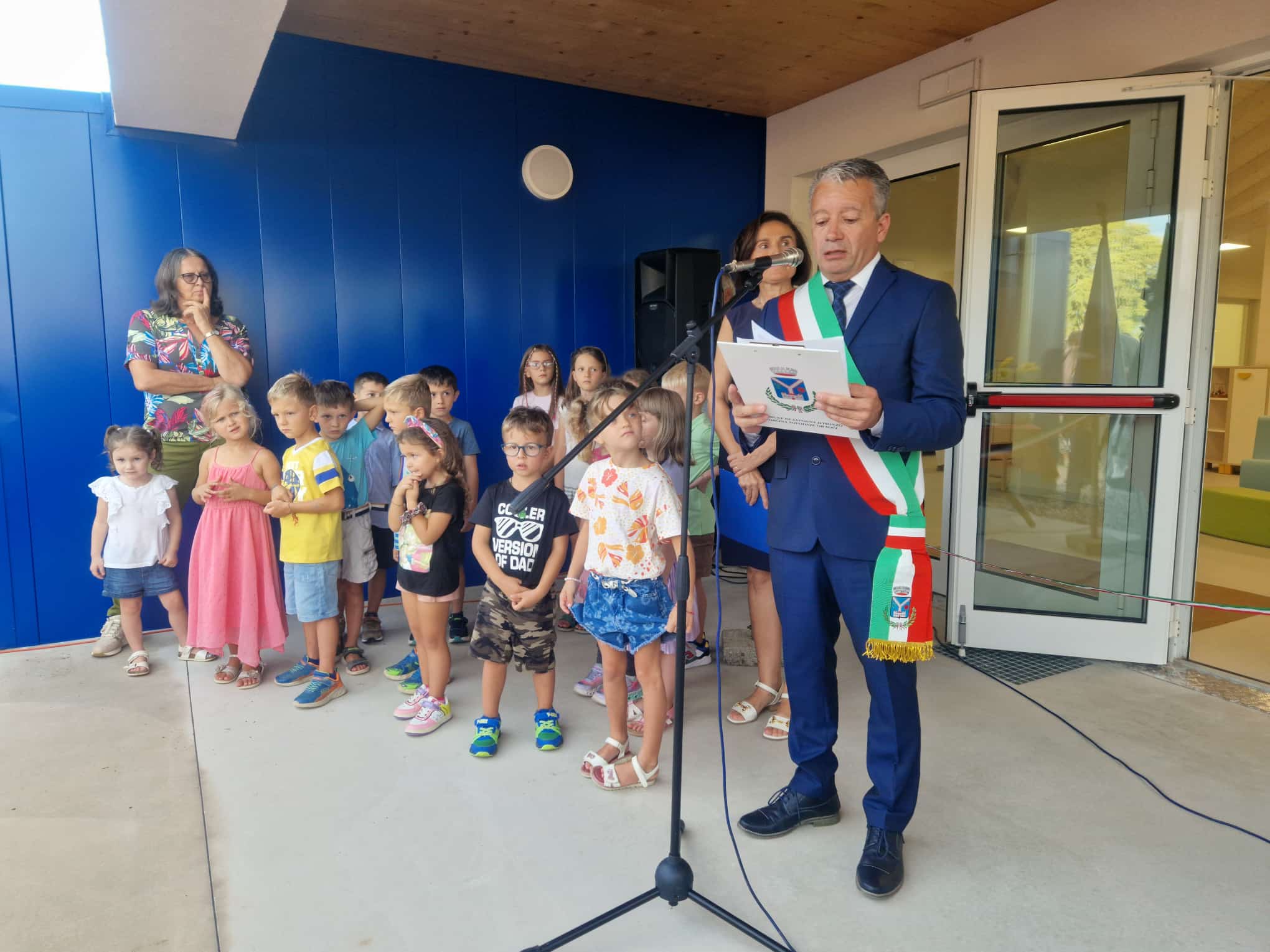 Immagine per Freddo rientro per i bimbi di Savogna, lezioni interrotte alla materna