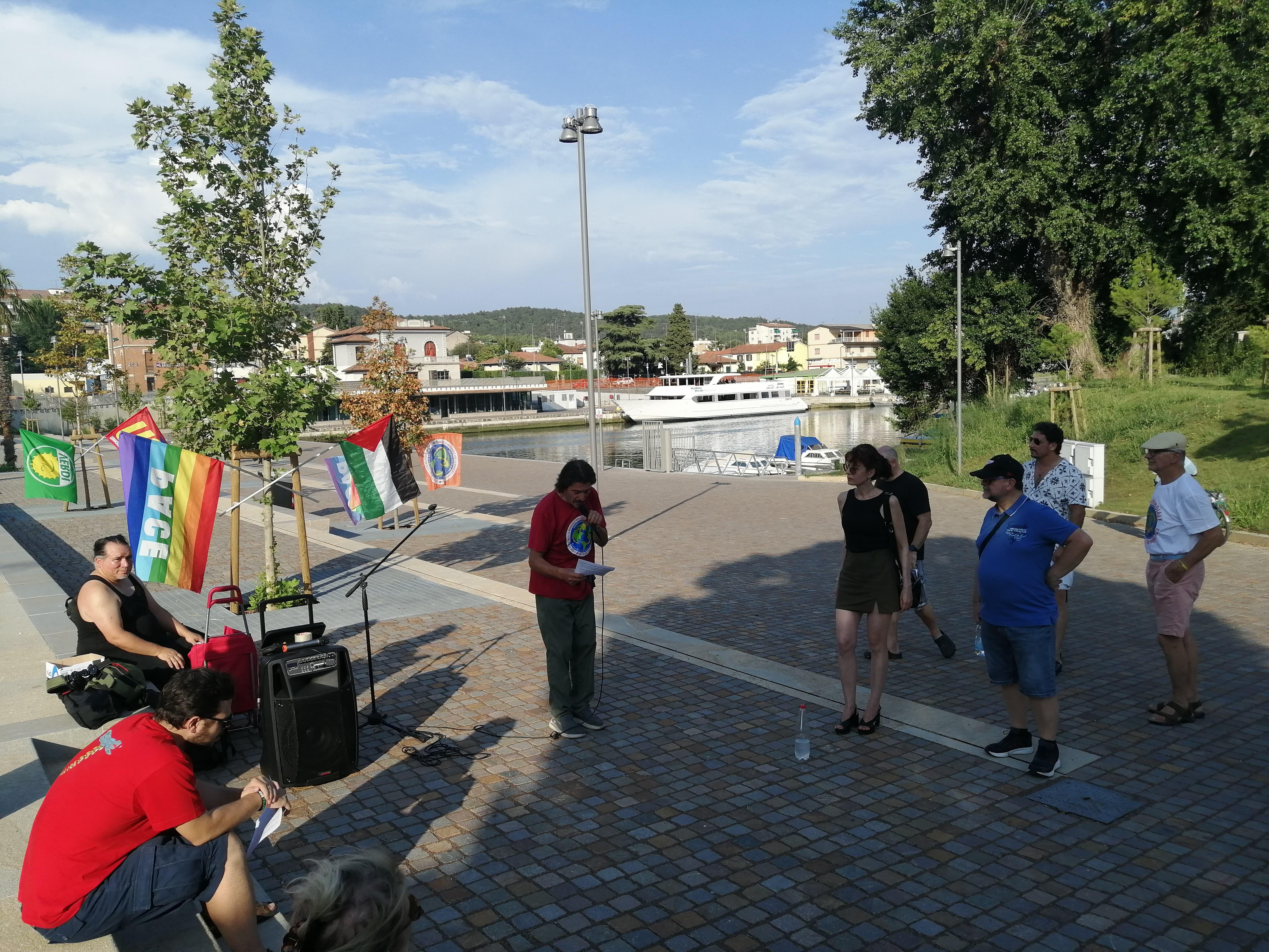 Immagine per Monfalcone, domani il presidio contro il riarmo dell'Europa