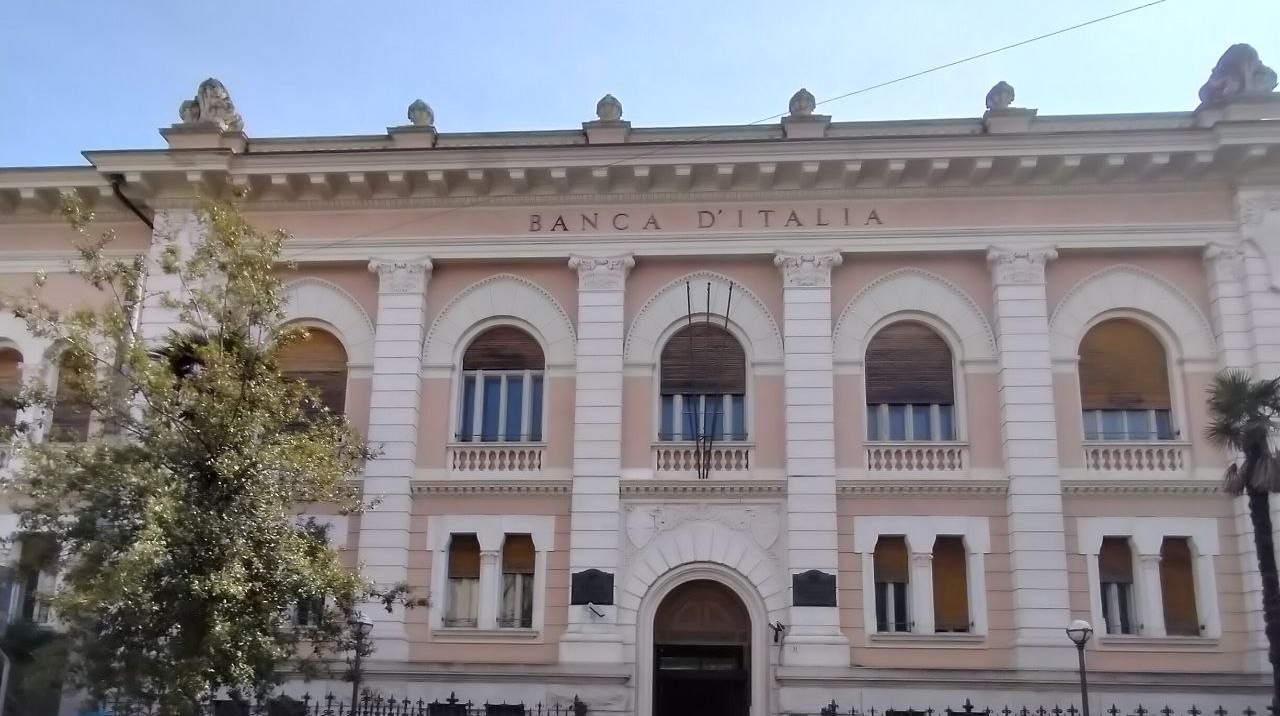 Immagine per 1milione e 300mila euro, così la Regione acquista l'ex Banca d'Italia di Gorizia: ospiterà gli uffici regionali