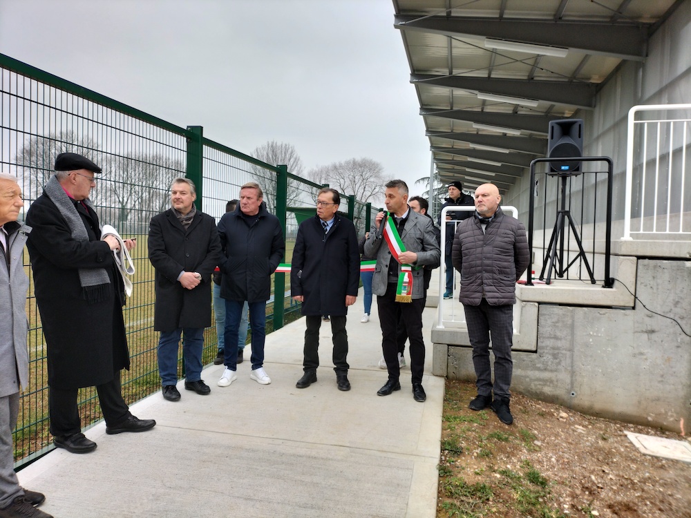 Immagine per Apre la tribuna di Moraro, un secolo di calcio in memoria di Battistin