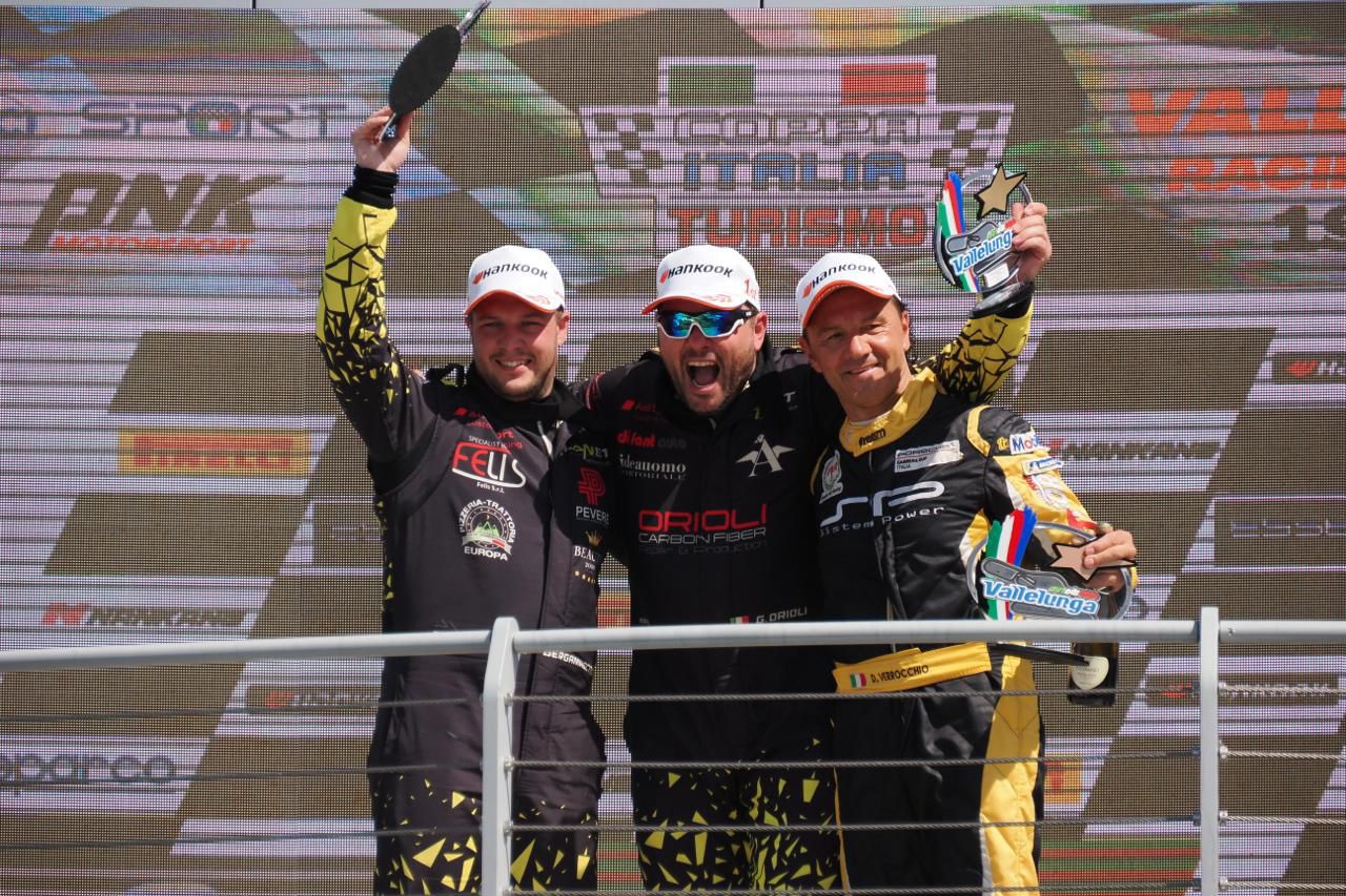 Coppa Italia Turismo, Bergamasco e Orioli in evidenza a Vallelunga