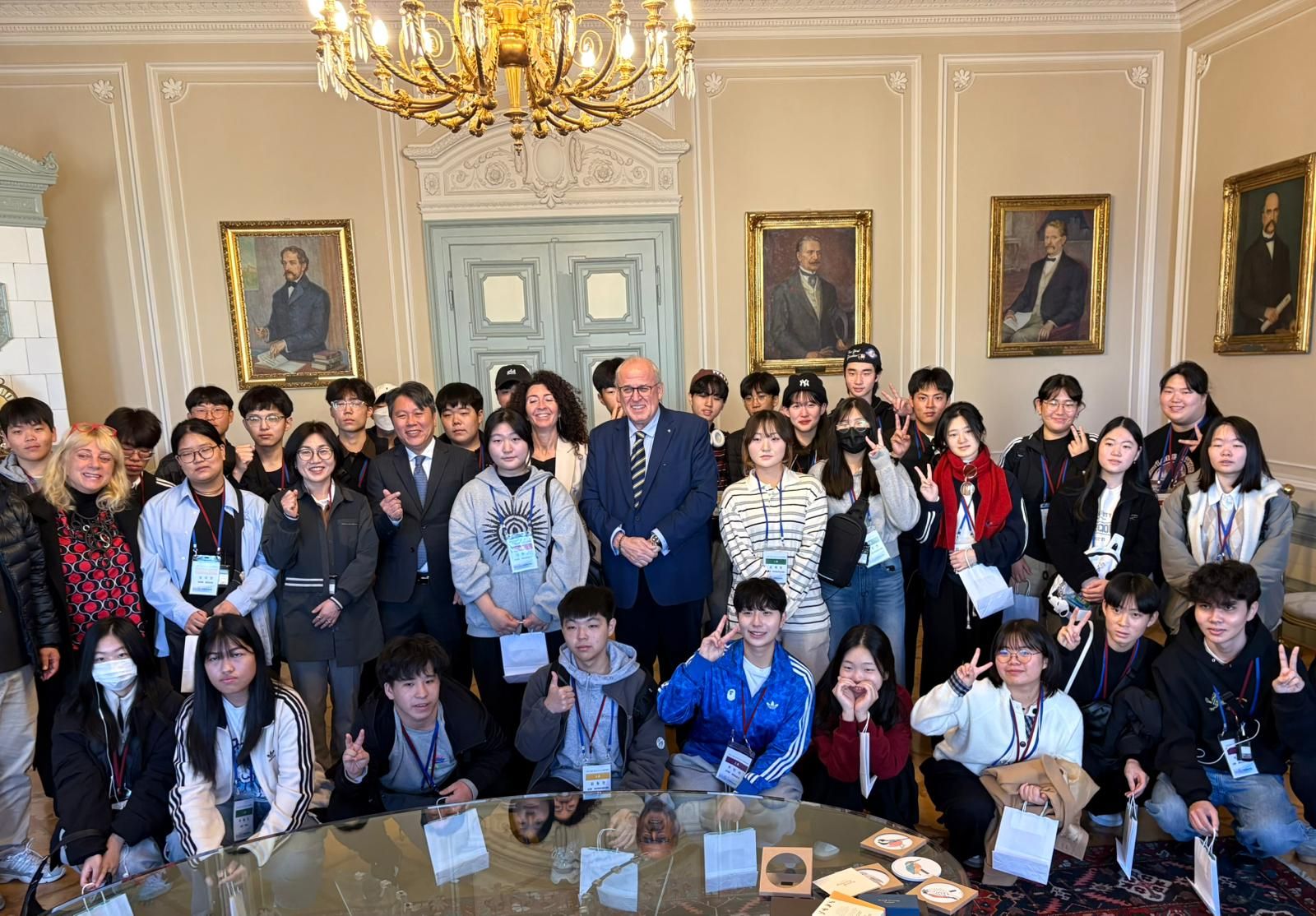 Immagine per Fotonotizia - Gorizia e Goseong unite da una storia di confine. Studenti sudcoreani in visita