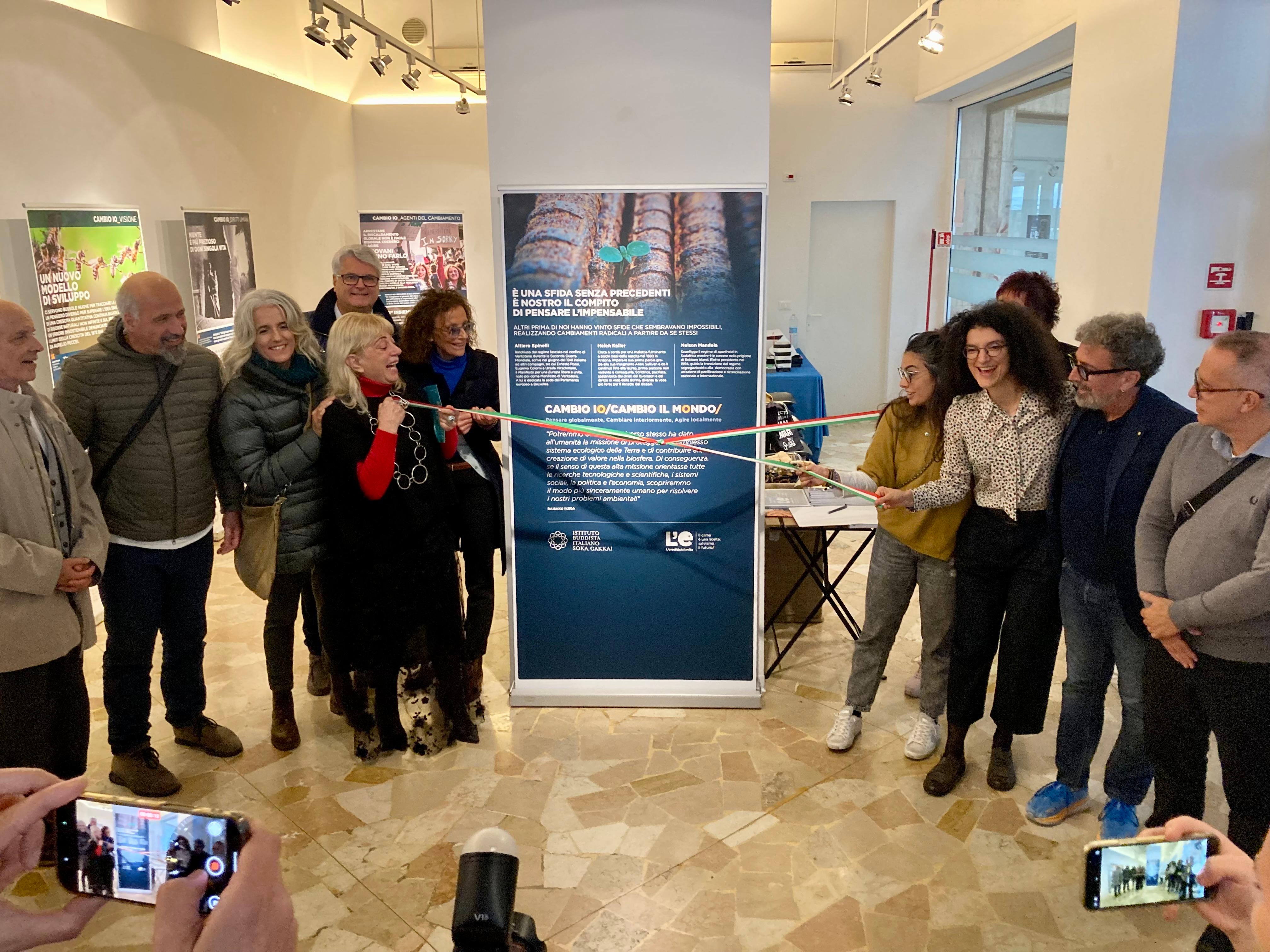 Immagine per Gorizia ospita ‘L’eredità della vita’, la mostra lancia il festival sul tema del dialogo interreligioso e del clima