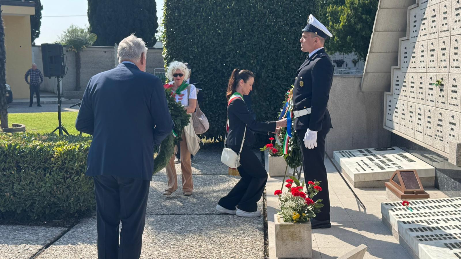 Immagine per Monfalcone celebra l'81esimo anniversario della Liberazione. Calligaris richiama: «Dare valore al sacrificio»