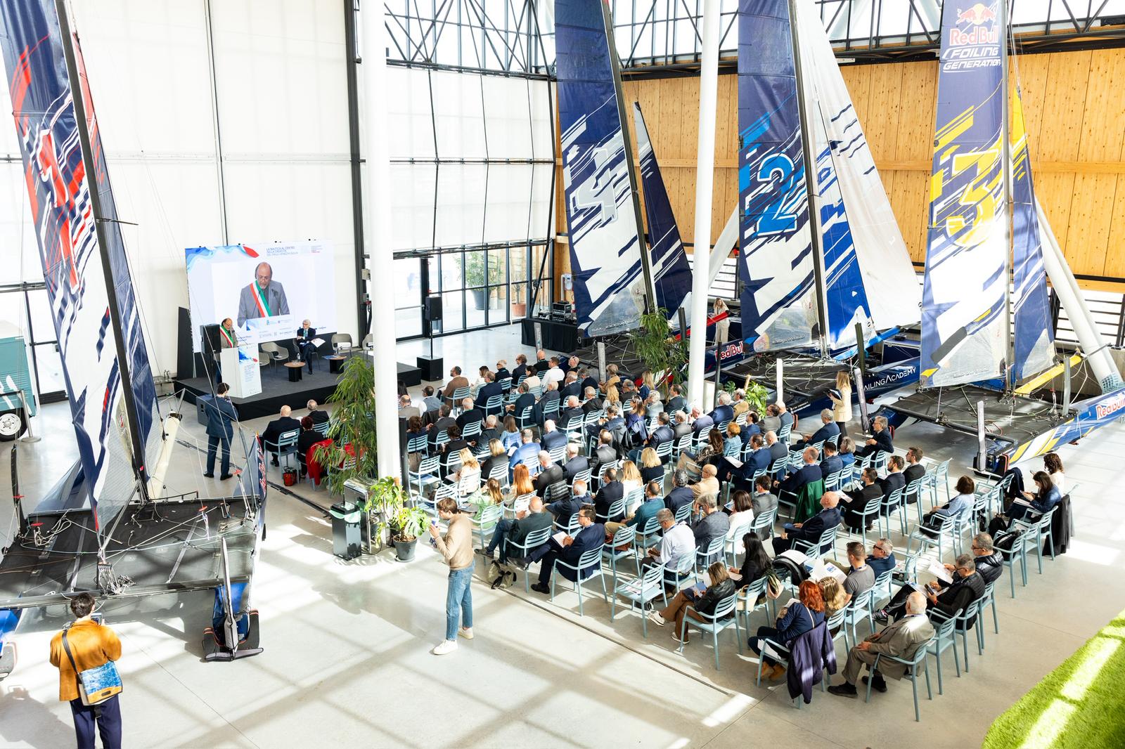 Immagine per Monfalcone, presentato lo studio di TEHA Group su nautica e blue economy: unità di intenti per la crescita regionale