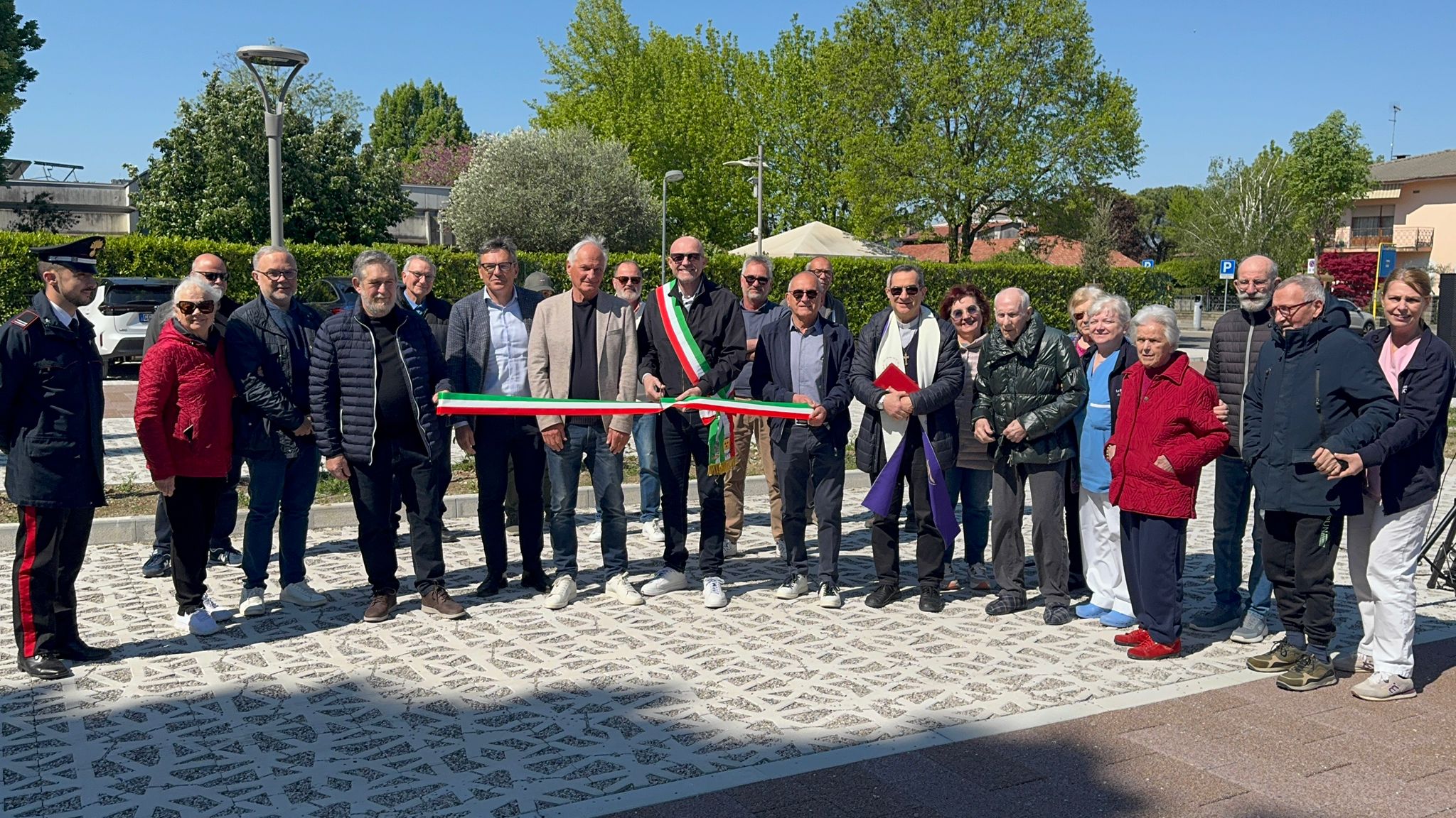Immagine per San Canzian investe 188mila euro contro il caldo: il parcheggio di via Trieste diventa un’oasi green 