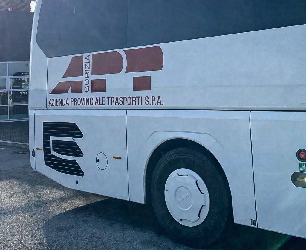 Immagine per Monfalcone, resta fuori da scuola e perde l’inizio della lezione, i disservizi di APT colpiscono gli studenti del Pertini 