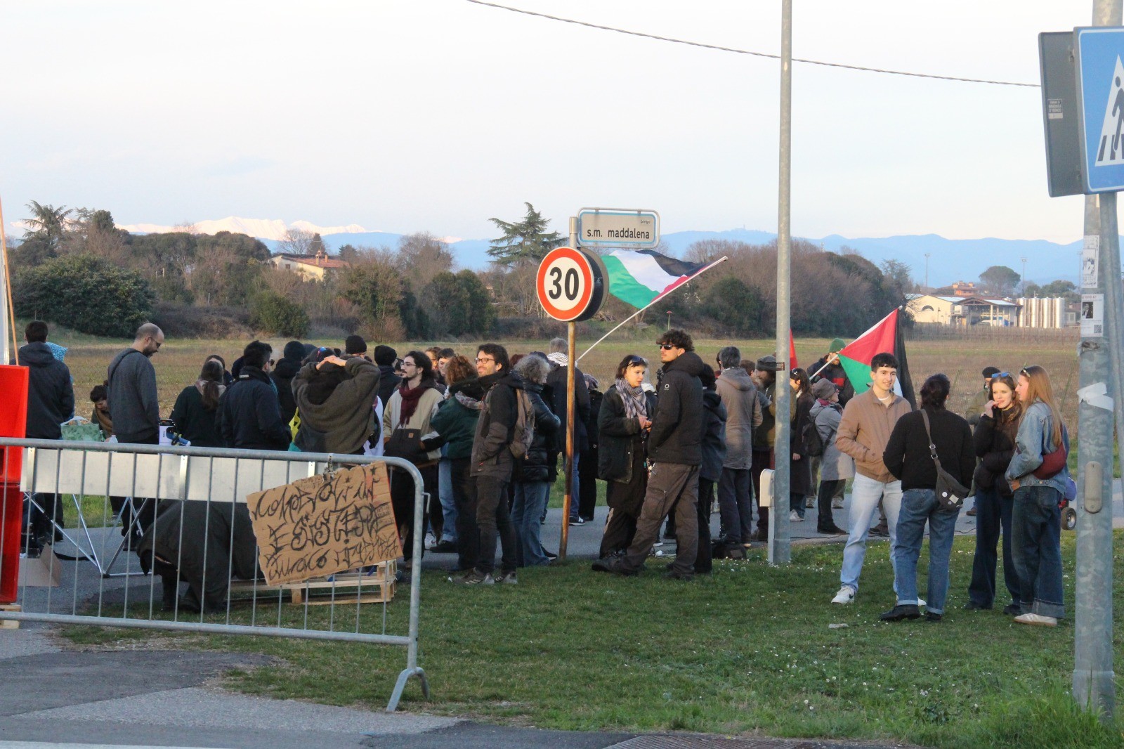 Gradisca, presidio anti Ddl immigrazione al Cpr