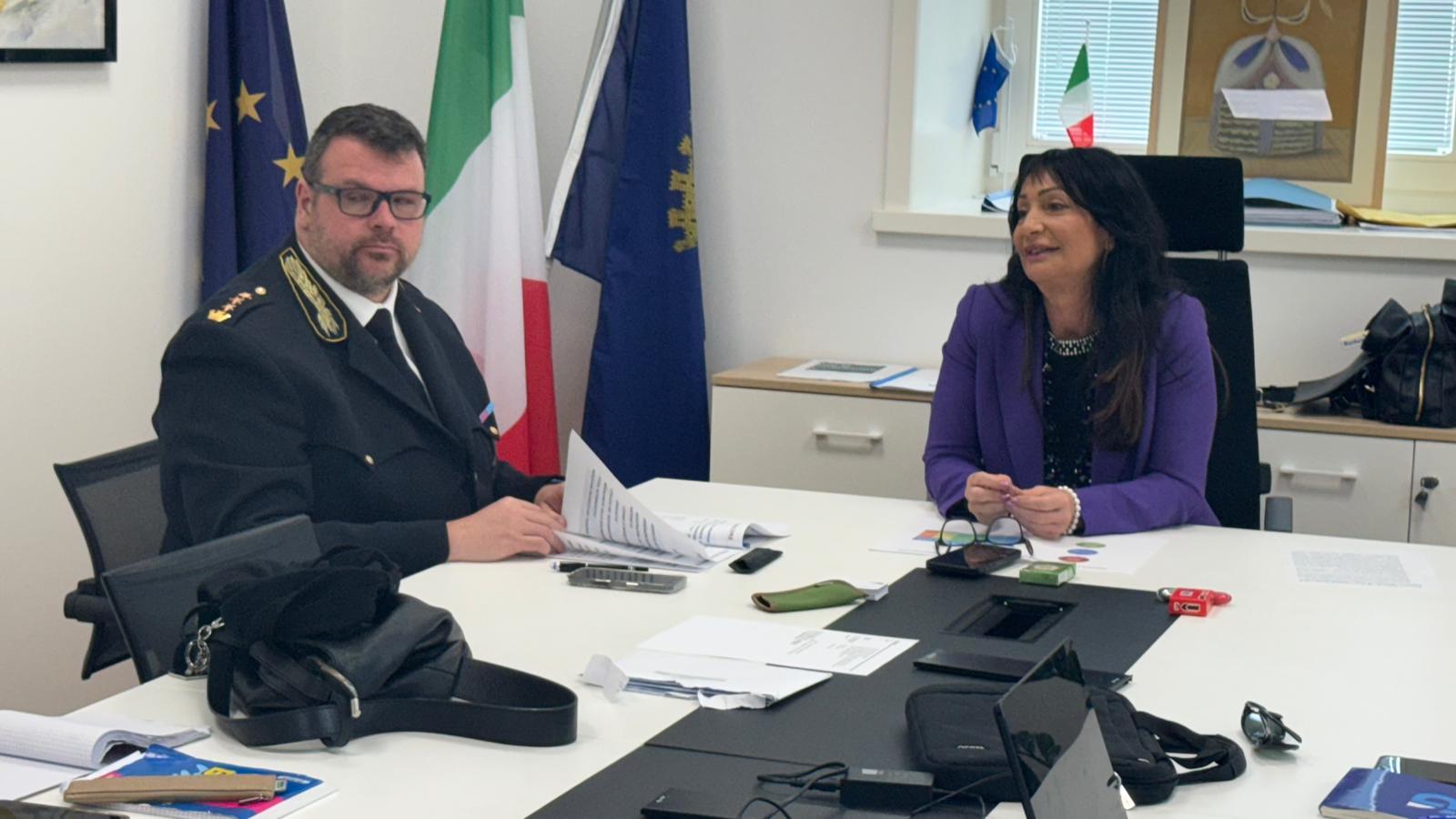 Immagine per A Monfalcone la stretta su trasporti irregolari e sicurezza stradale, 892 sanzioni su 1.003 controlli della Polizia Locale 