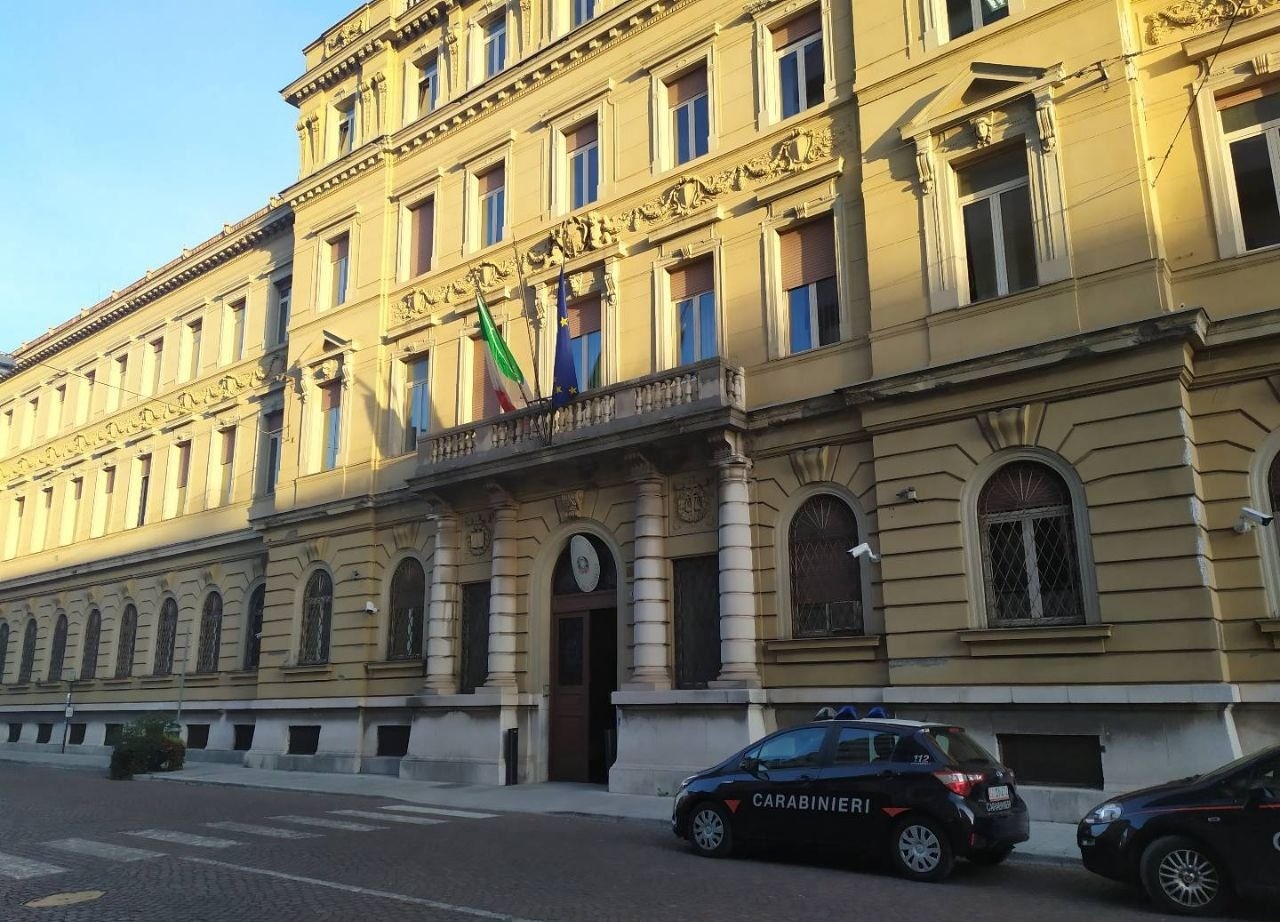 Immagine per Processo Enukidze, ascoltato un secondo compagno di stanza. La conferma: «Non funzionava il citofono»