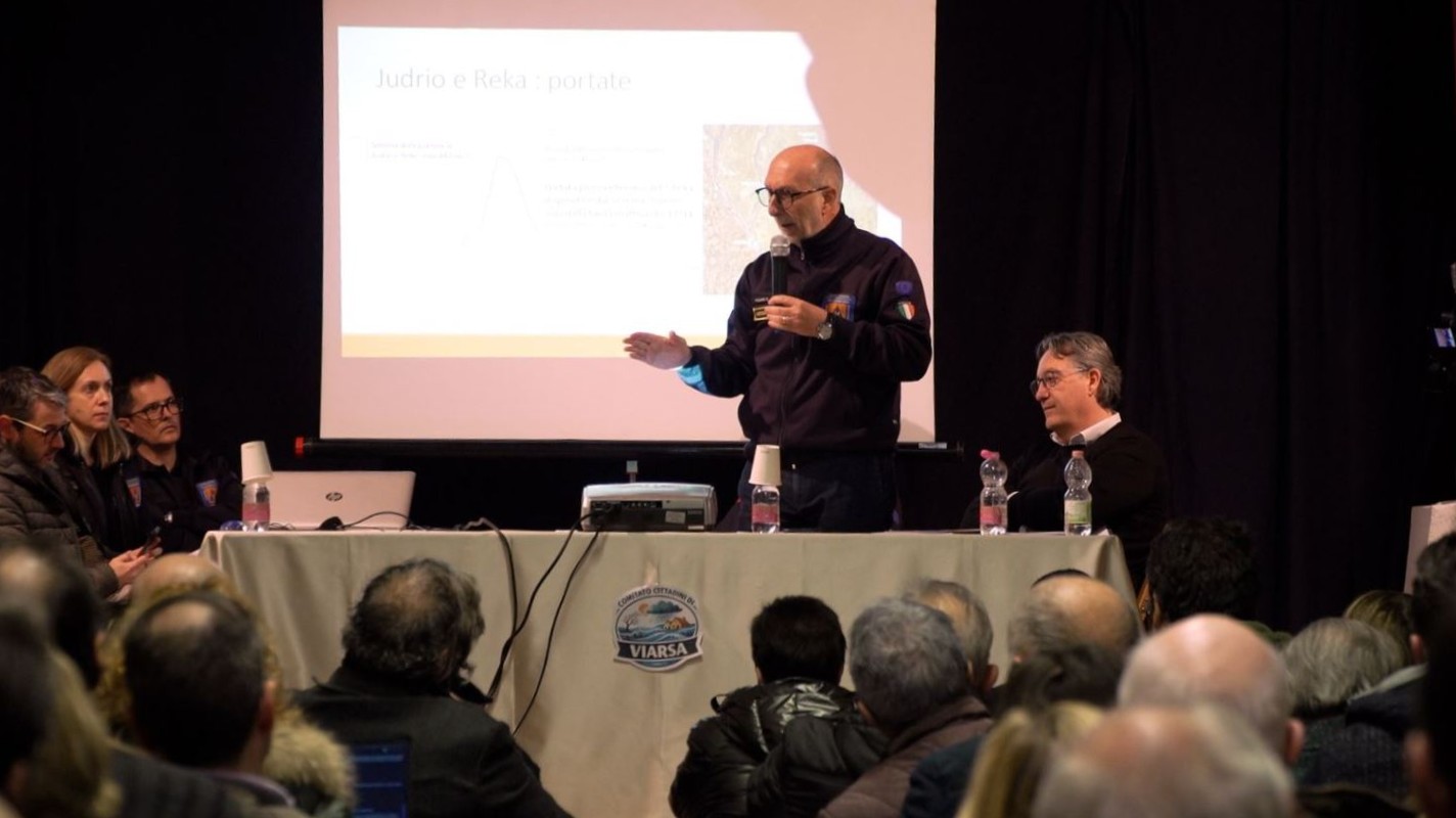 Immagine per Alluvione di Versa, confronto diretto con Riccardi: «Lasciati soli prima e durante l’emergenza»