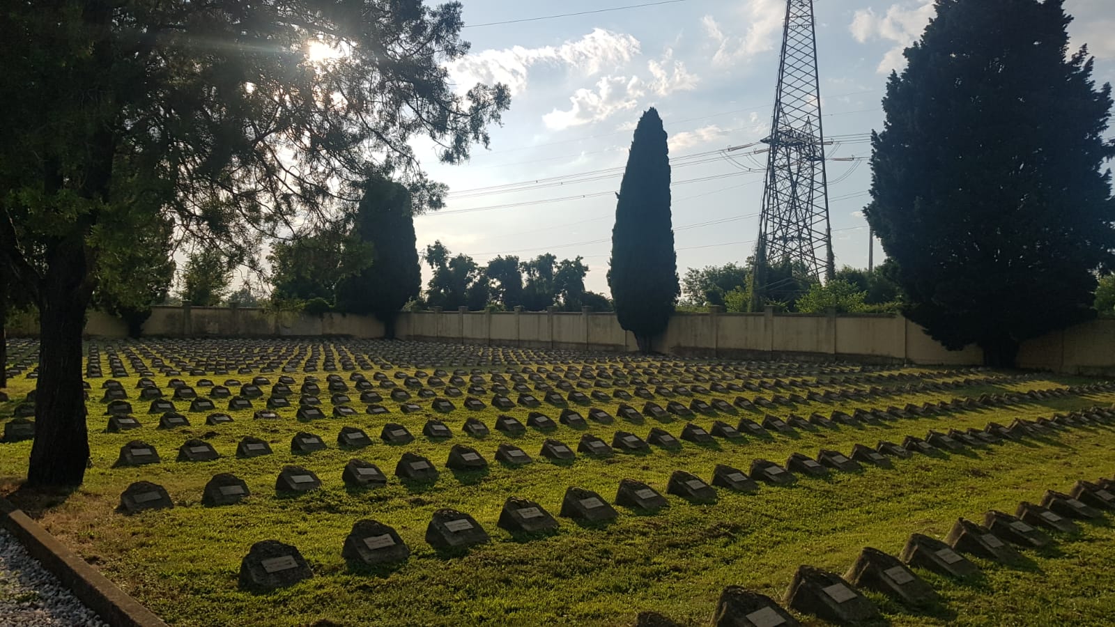 Immagine per Restauro al cimitero austro-ungarico di Fogliano: via ai lavori per 34mila euro