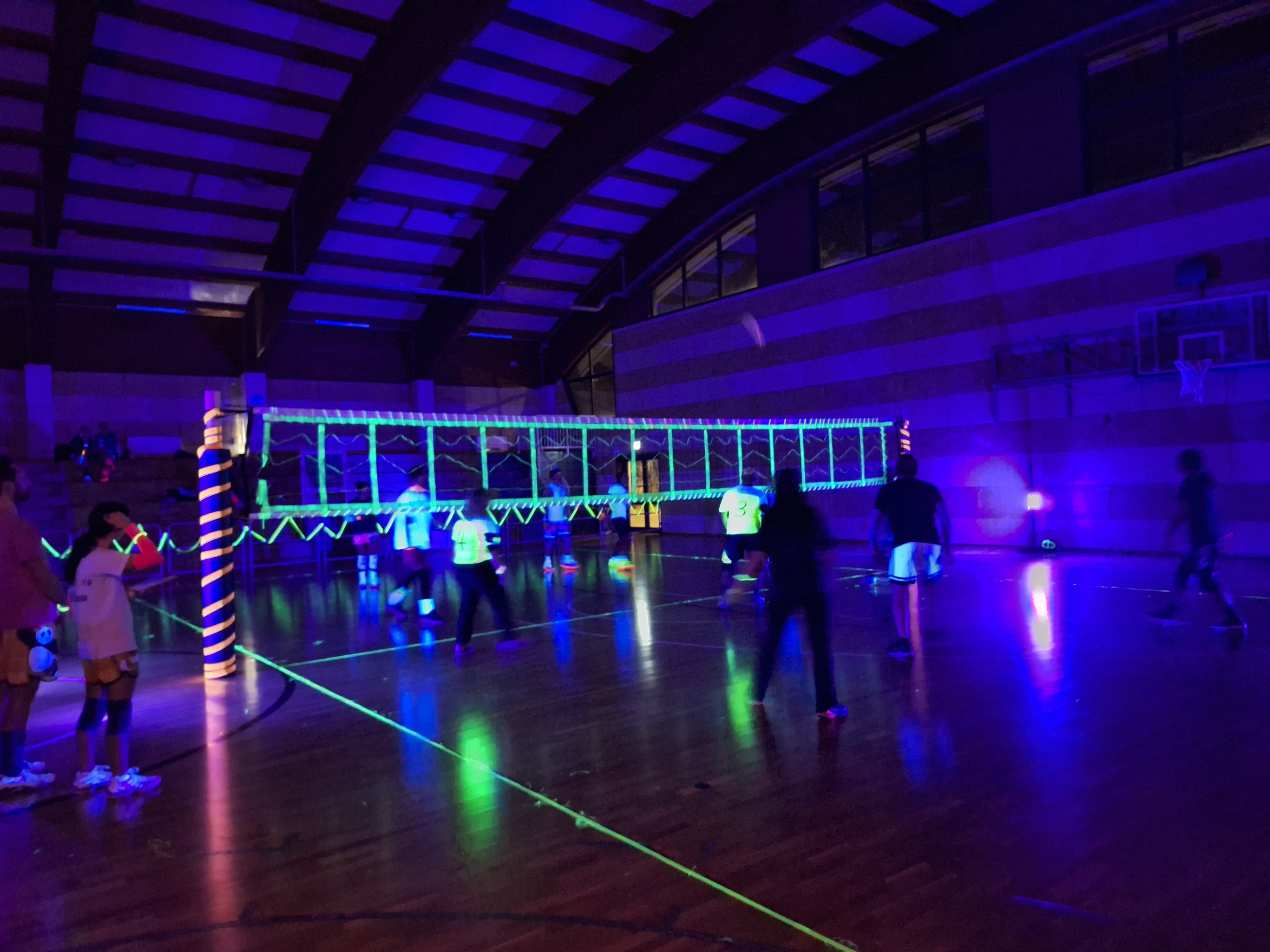 Immagine per Fotonotizia - A Turriaco il Fluo Volley di San Silvestro raccoglie fondi per gli alluvionati di Versa 