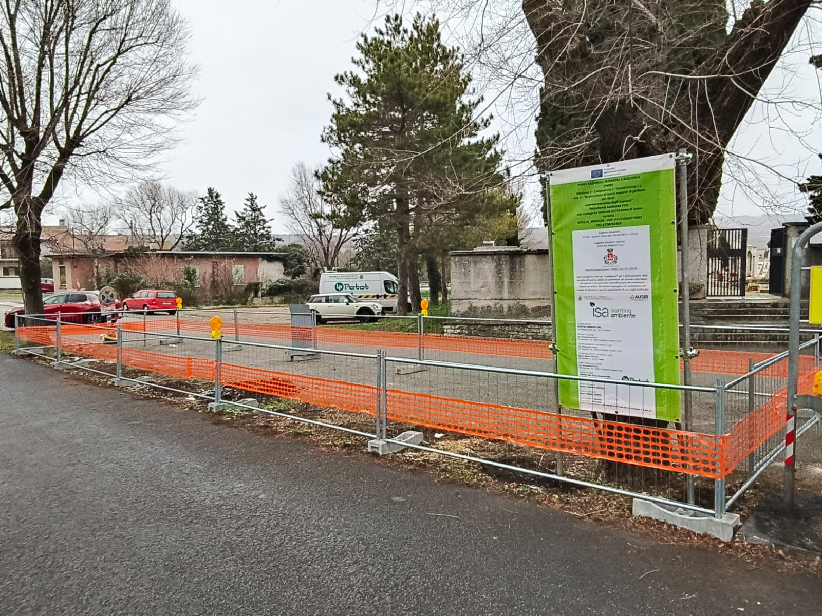 Duino Aurisina investe 1 milione di euro per l'ambiente. Partito il cantiere per le isole ecologiche