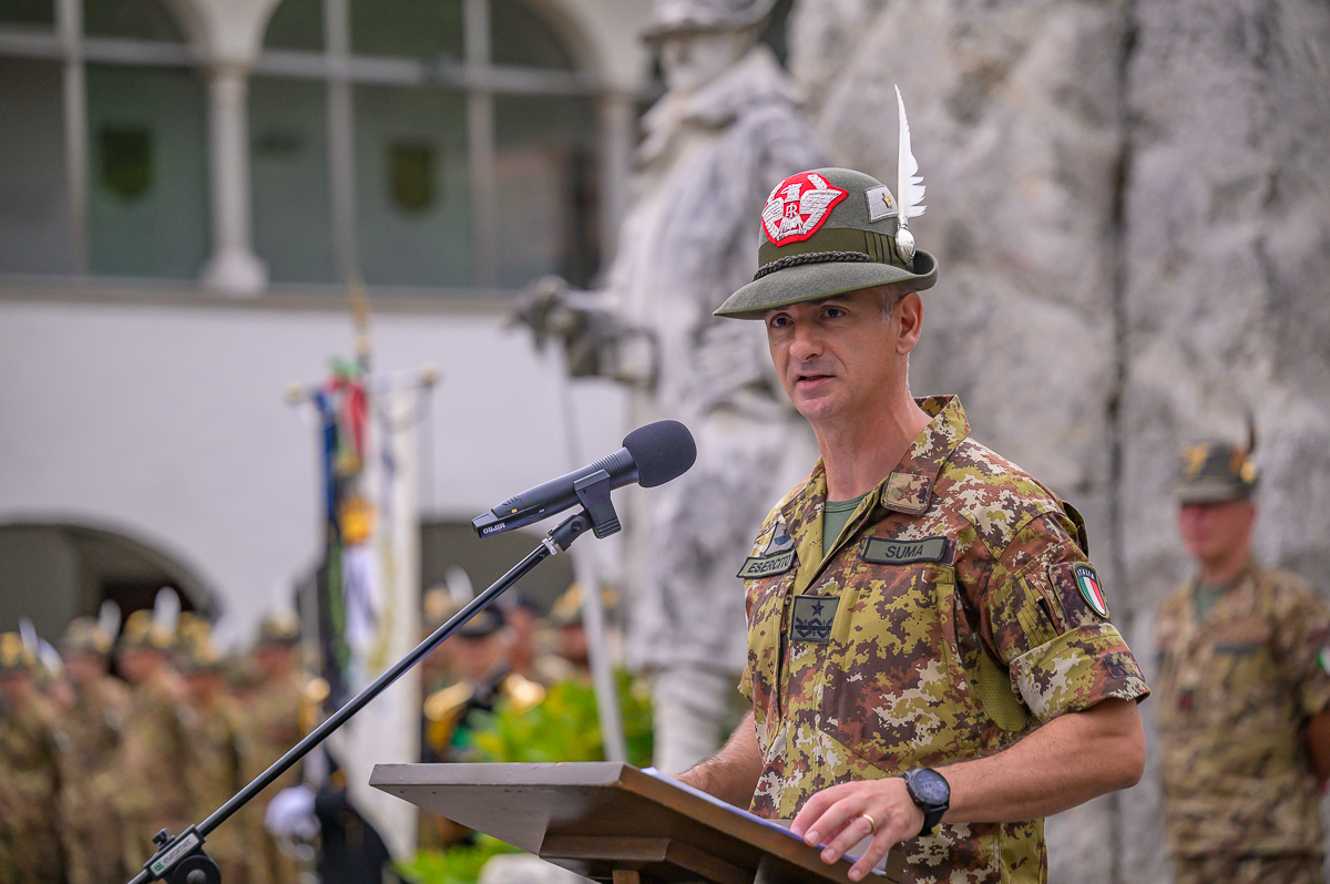 Immagine per Brigata Alpina Julia, il gradiscano Francesco Suma assume il comando: «Un ritorno a casa»