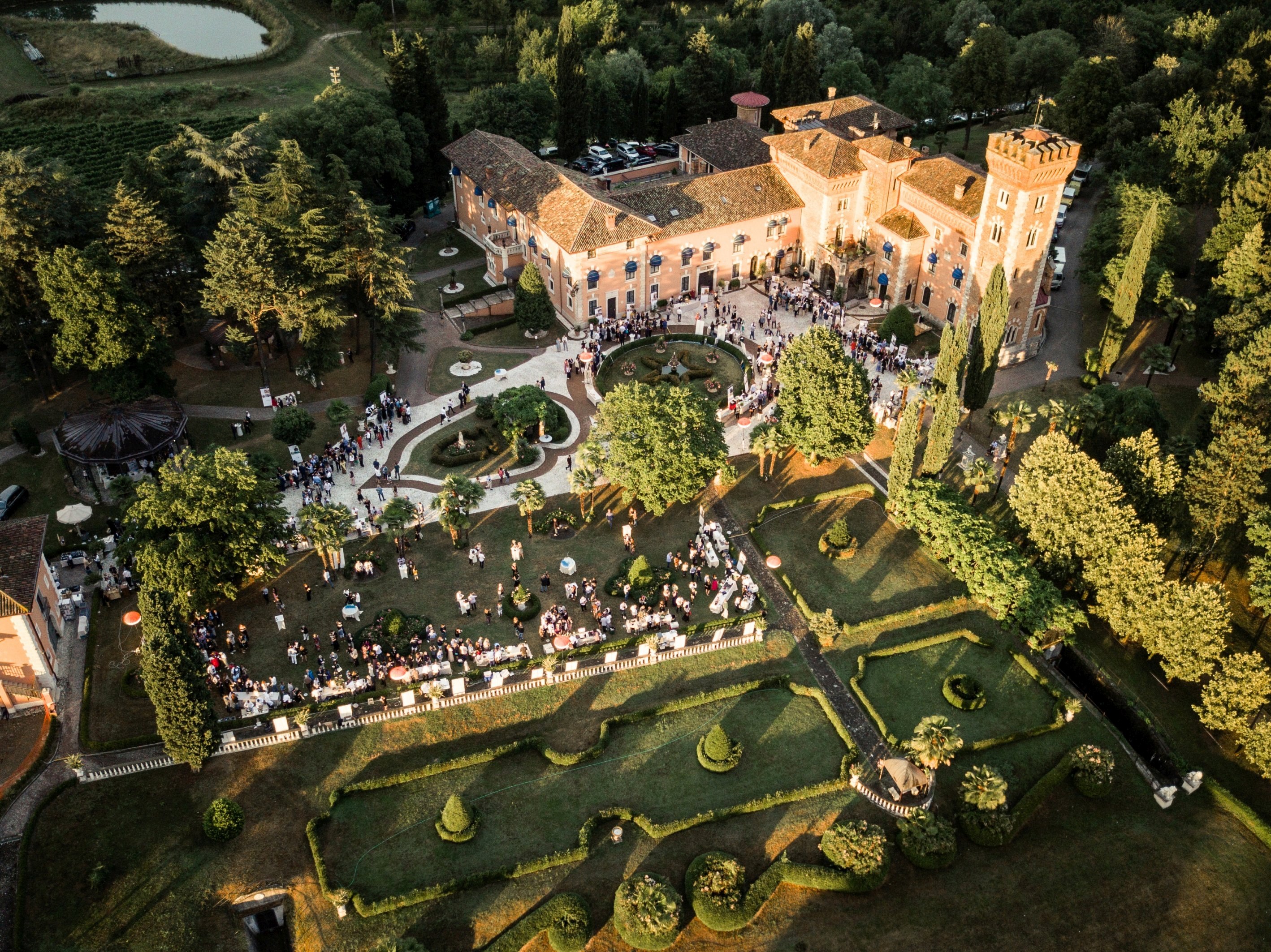 Immagine per L'alta cucina riparte dal Collio: al Castello di Spessa arriva il primo ‘Dinner Show’ dell'estate 