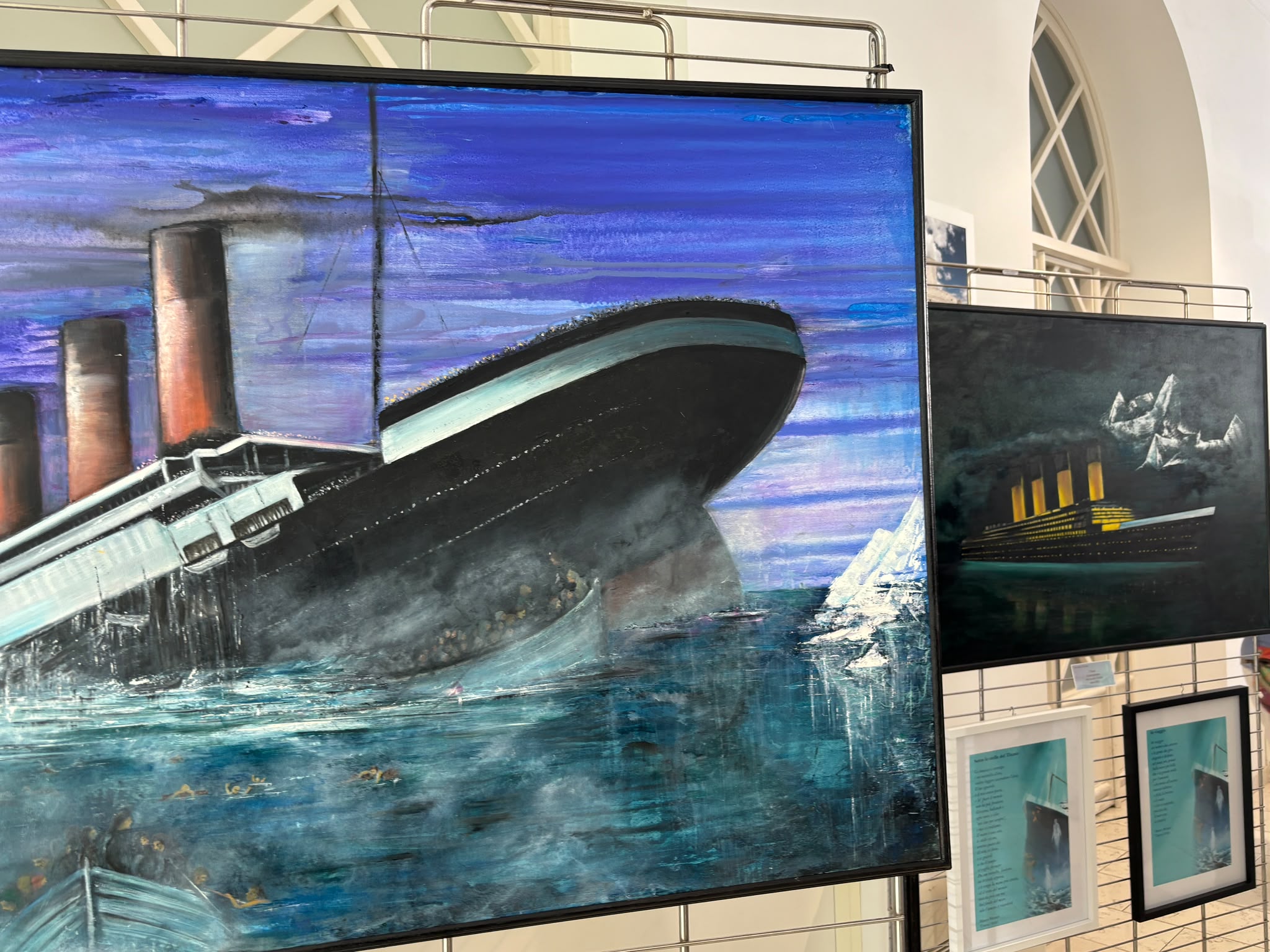Immagine per Il fascino del Titanic approda in Municipio: a Monfalcone la nuova mostra personale di Loredana Prodan 