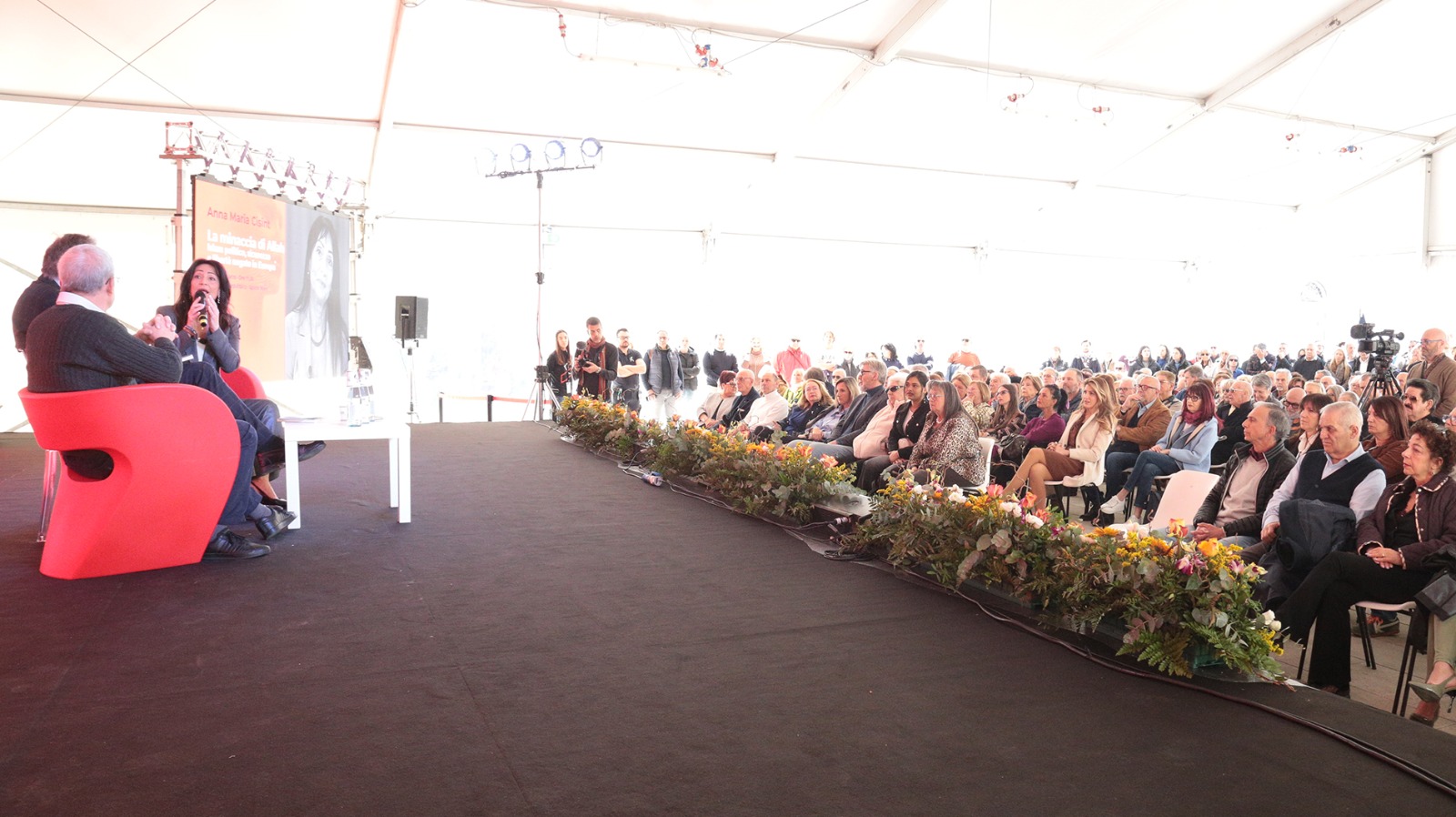 Immagine per Lettere - Città e ‘rischio’ islam radicale: «Non annichilire il pensiero critico nelle scuole»