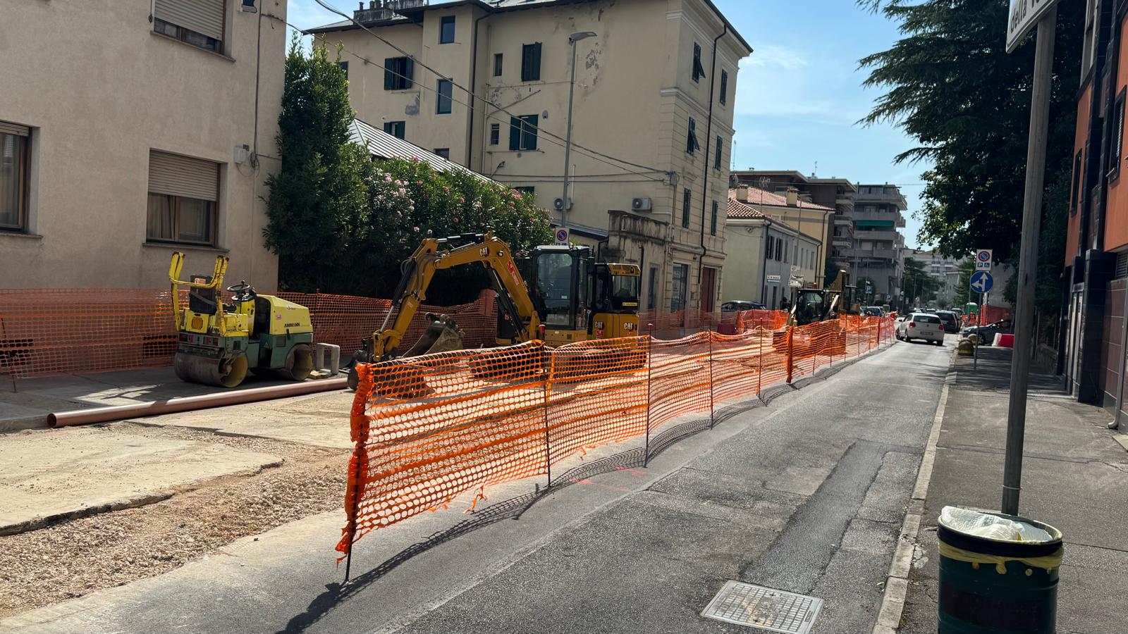 Immagine per Monfalcone, asfaltatura Irisacqua in via Garibaldi: scattano i divieti tra Largo Anconetta e Piazza Dante