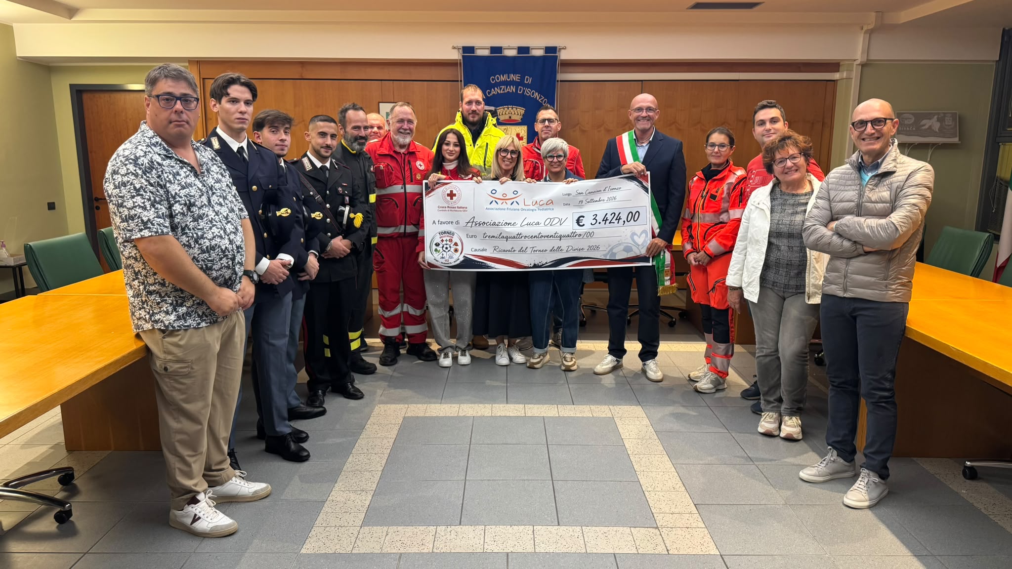 Immagine per San Canzian, 3.424 euro alla Friulana Oncologica Pediatrica: la CRI monfalconese consegna il ricavato del Torneo delle Divise