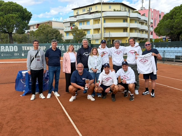 Fotonotizia - Il Tennis Club Grado trionfa in casa e conquista il titolo italiano Over 45