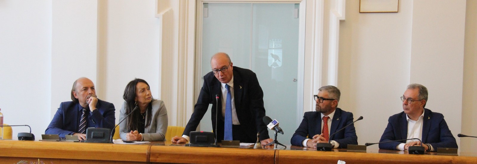 Valditara a Monfalcone: «Non spacchiamo le classi, eviteremo i ghetti»