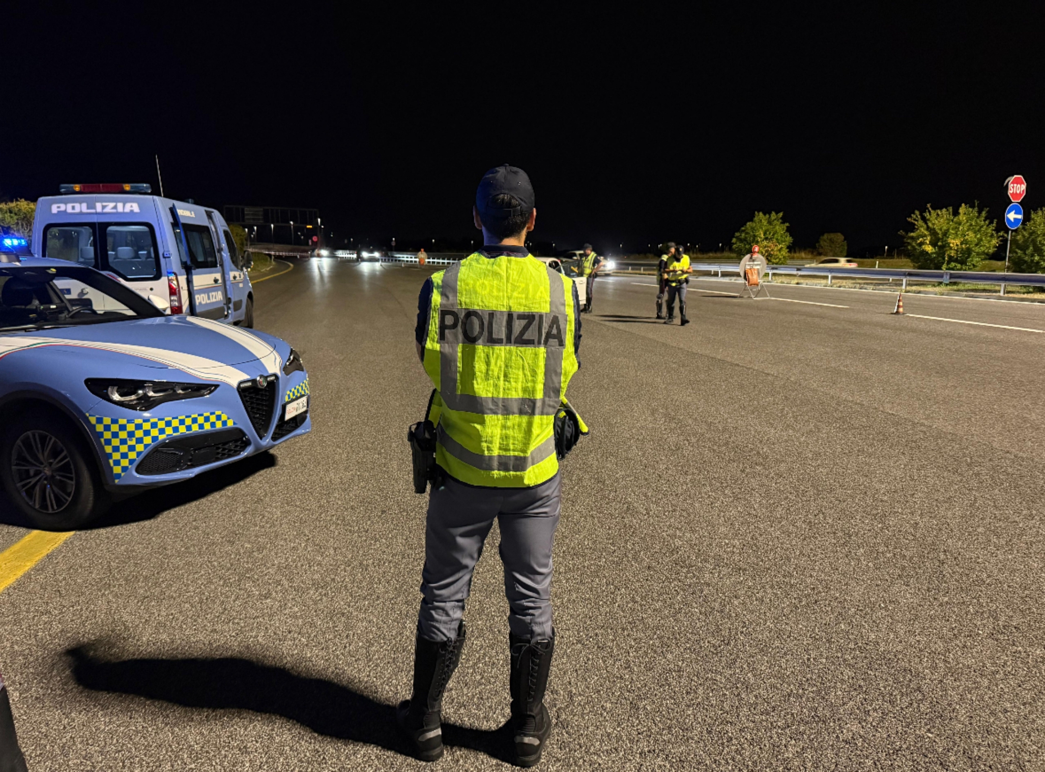 Gorizia, controlli straordinari della Polizia durante Gusti di Frontiera: sei patenti ritirate