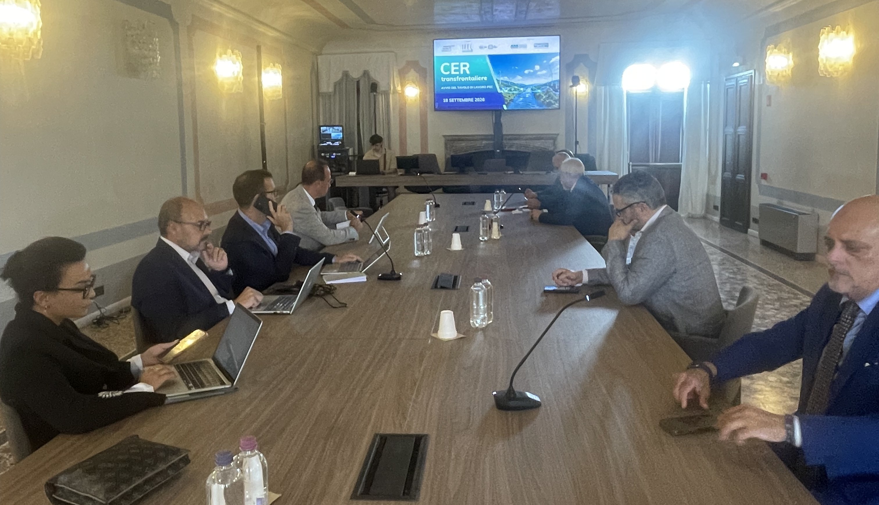 Asse Italia-Slovenia per l'energia: a Colloredo parte il Tavolo sulle comunità energetiche transfrontaliere