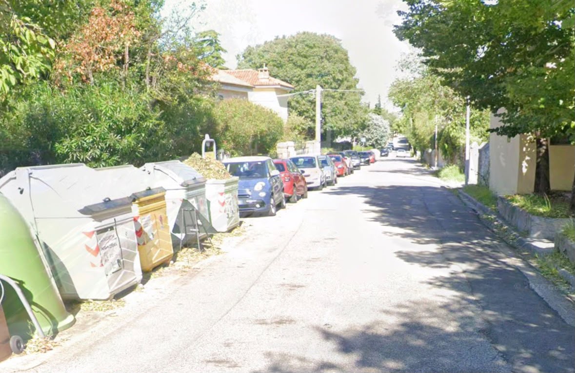 Immagine per Duino, interventi alla cabina elettrica al civico 72: domenica 27 settembre i divieti di sosta e transito