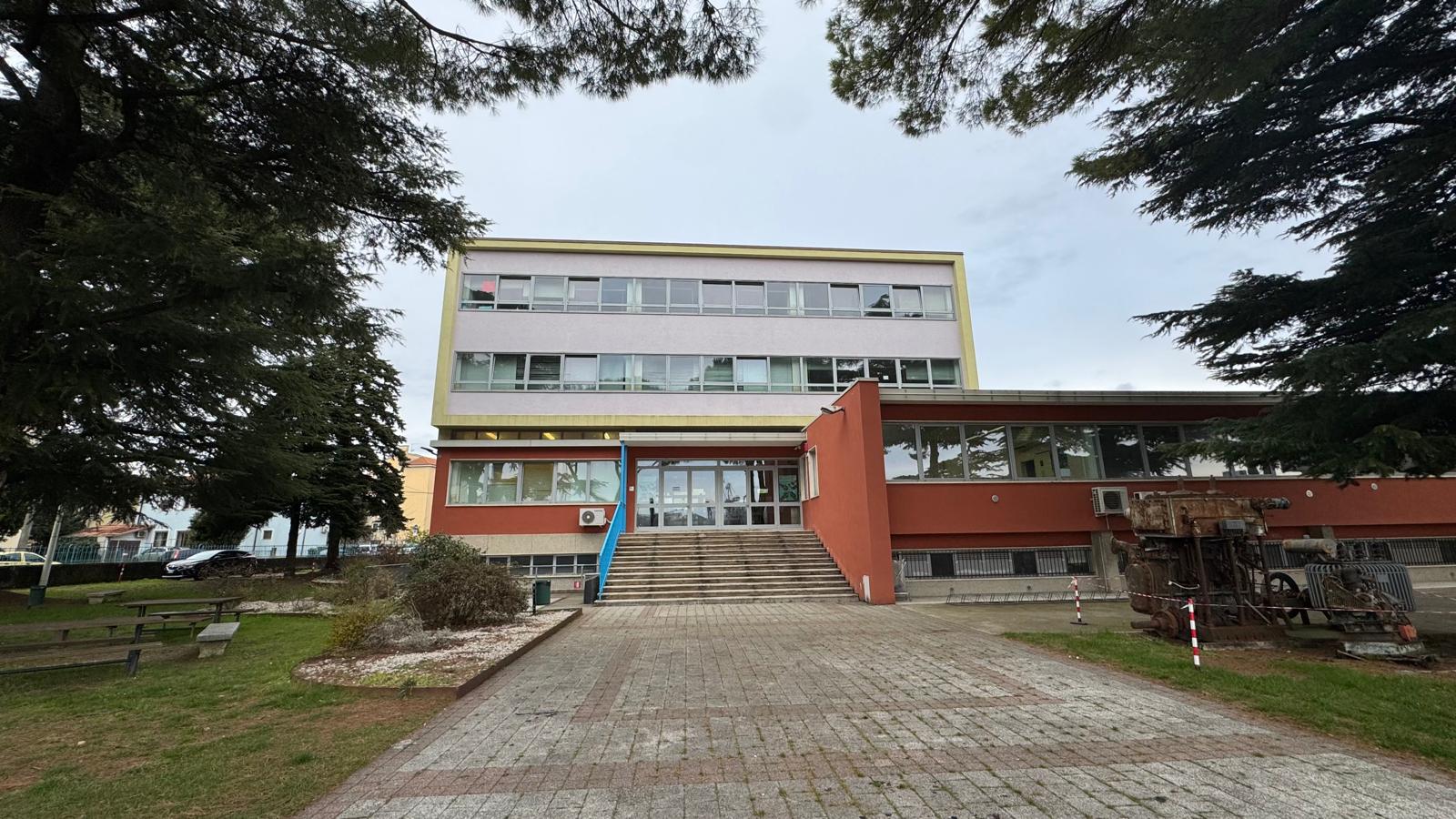 Immagine per Monfalcone, il PD sugli alunni stranieri nelle scuole: «L'amministrazione riporti gli studenti monfalconesi in città»