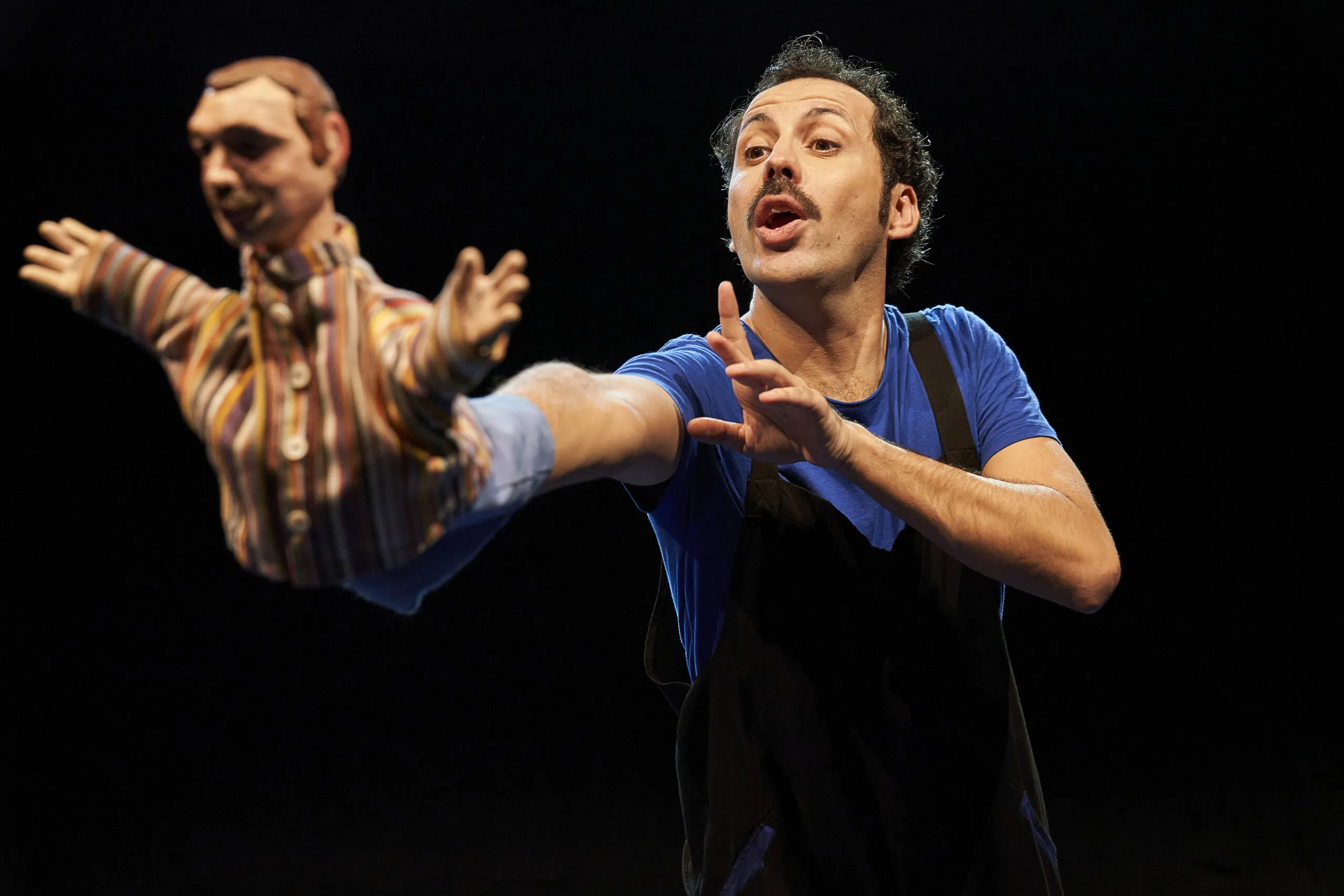 Immagine per L'Alpe Adria Puppet Festival fa tappa a Pieris con ‘Ma solitud’ di Guillem Albà