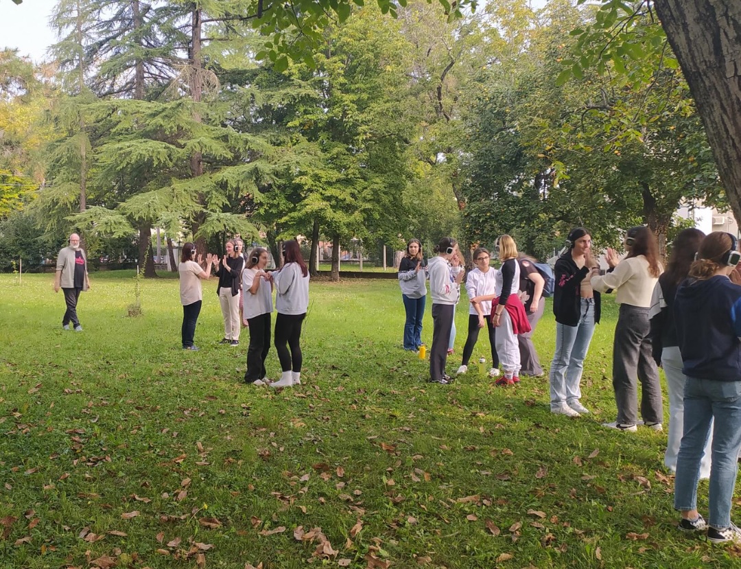 Immagine per Gorizia, al Parco Basaglia quattro giorni tra teatro e yoga all’aperto, workshop, arte e circo verde: ecco ‘Atmosfera Sostenibile’ 