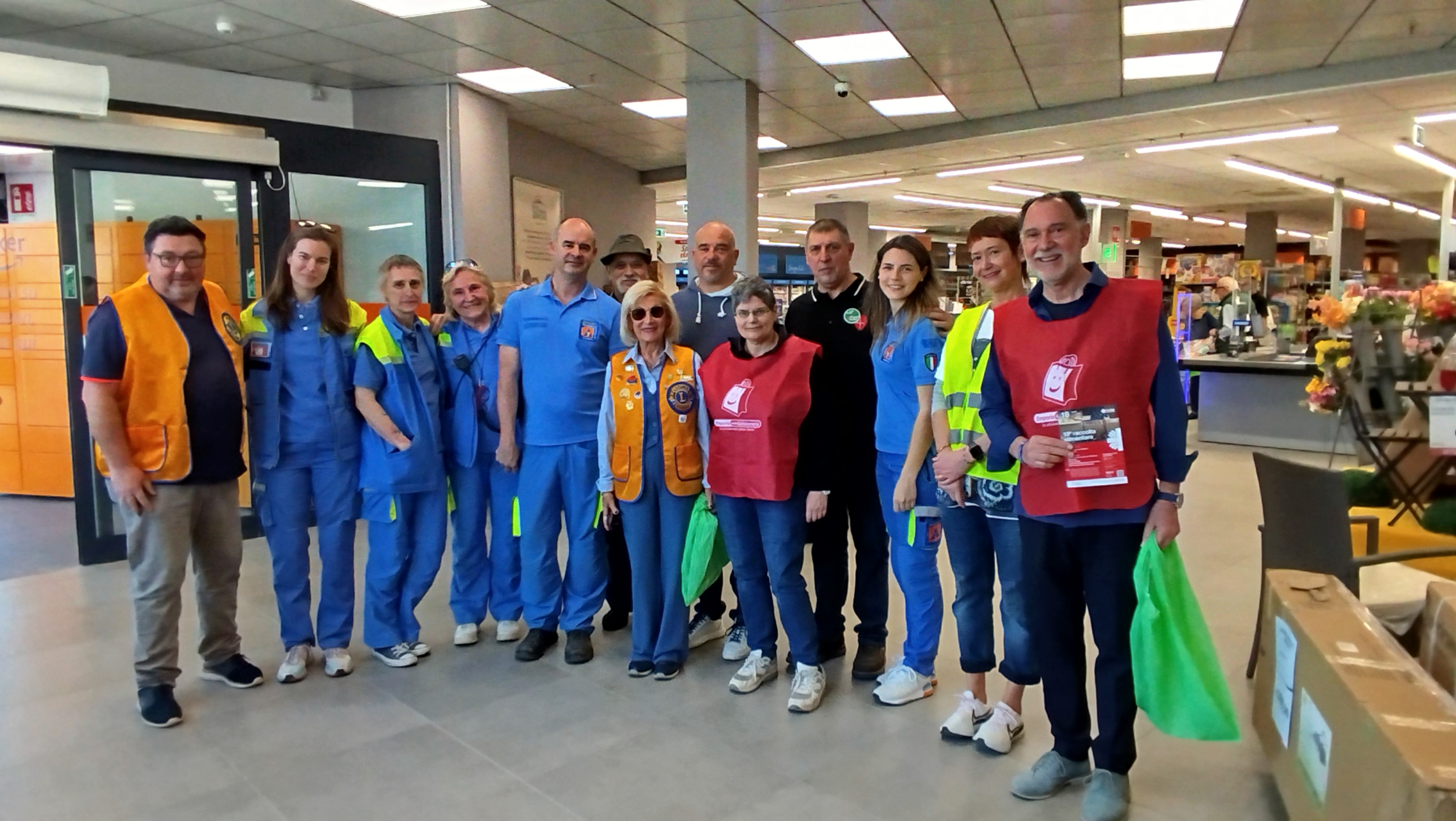 Immagine per Duino, grande partecipazione alla 19esima Raccolta Alimentare Caritas: raccolti quasi 800 kg di beni