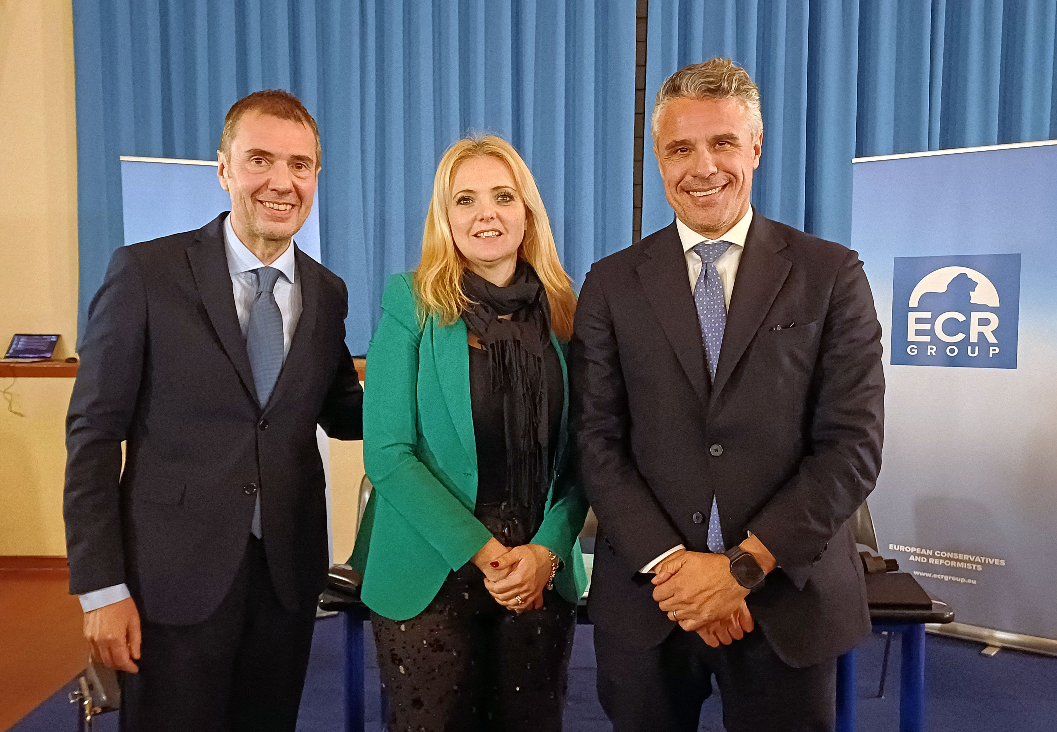 Immagine per Fotonotizia – Fratelli d'Italia con Conservatori e Riformisti Europei, il tavolo su immigrazione, rimesse estere e referendum