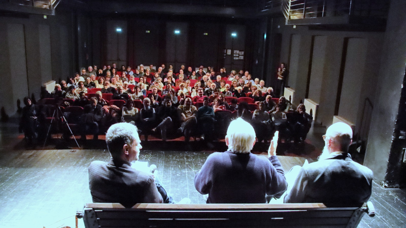 Fotonotizia – ‘Una panchina a Betlemme’ di don Giovanni Sponton presentato anche a Gradisca d’Isonzo