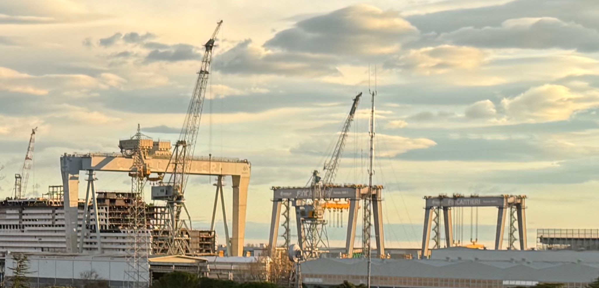 Immagine per Incidente mortale allo stabilimento di Panzano, Fincantieri: «Piena collaborazione per accertare i fatti»